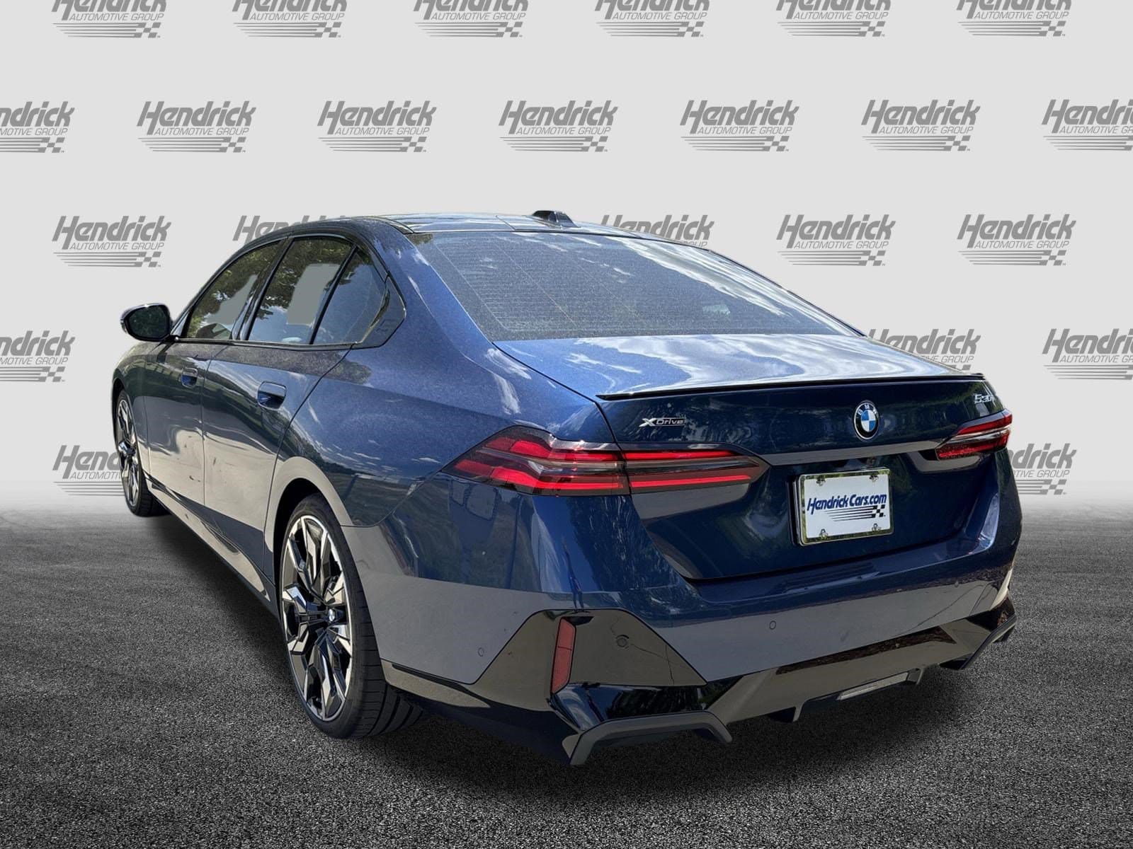 2026 BMW 5 Series 530i xDrive photo 3