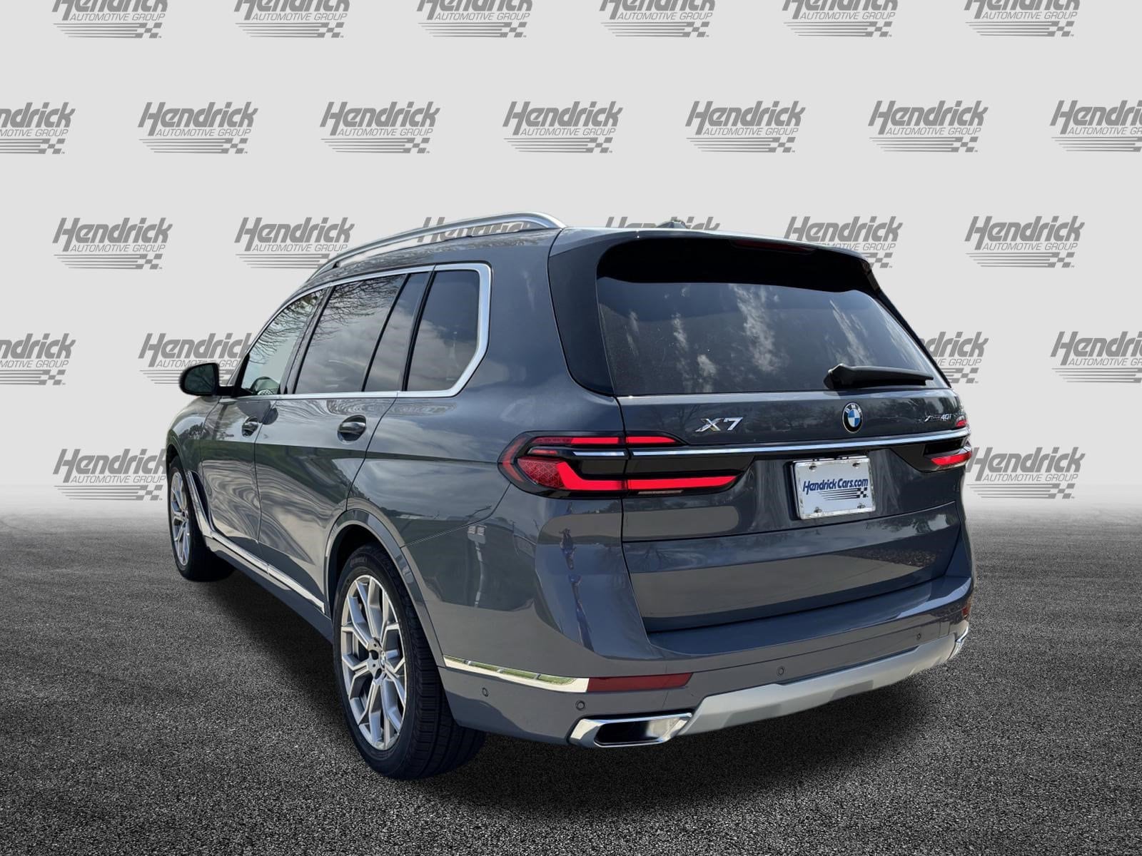2026 BMW X7 xDrive40i photo 3