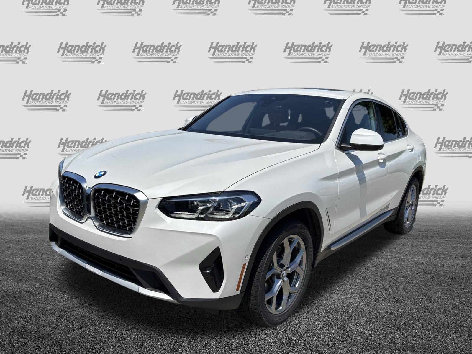 2025 BMW X4 XDrive30i