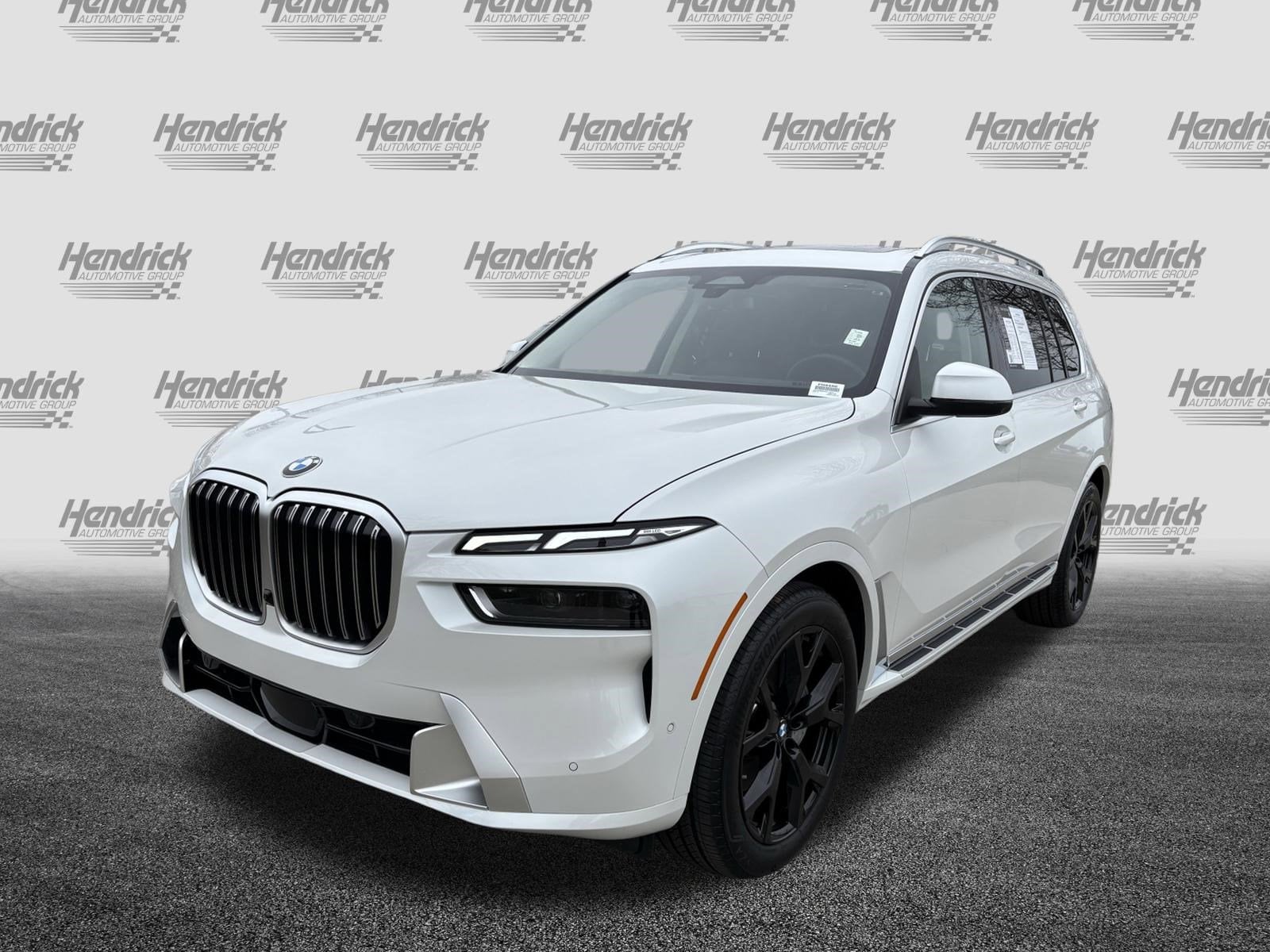 2026 BMW X7 xDrive40i photo 4