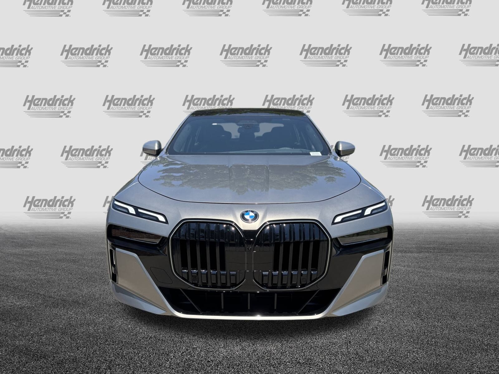 2025 Bmw 740i photo 3