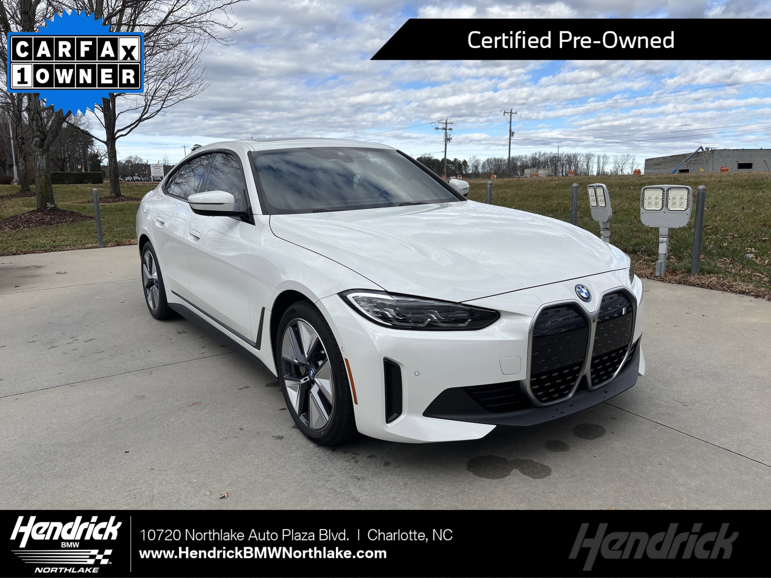 2023 BMW i4 35's photo