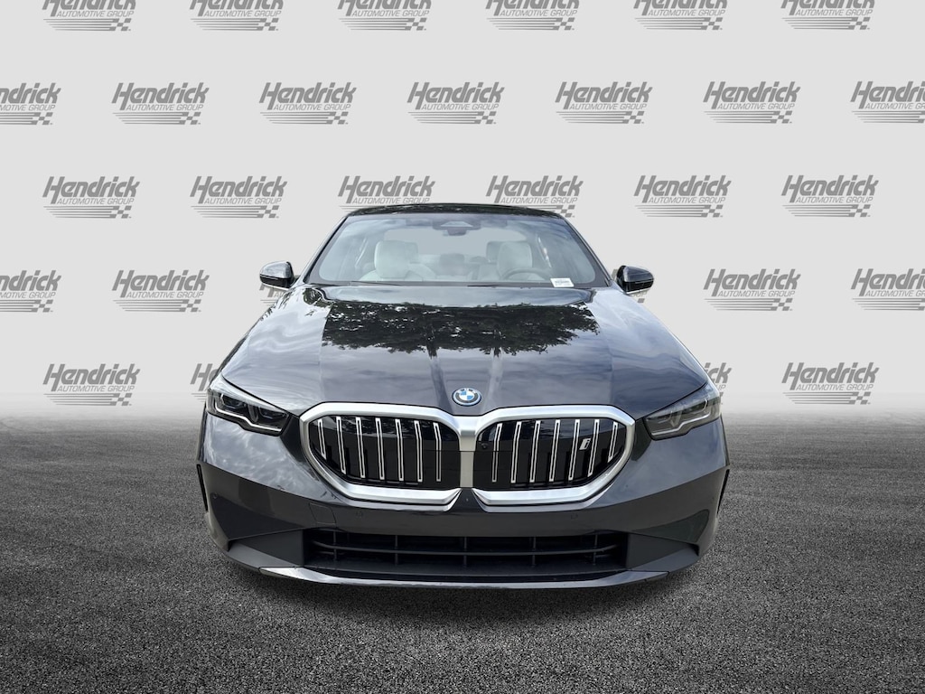 New 2026 BMW i5 eDrive40 Sedan