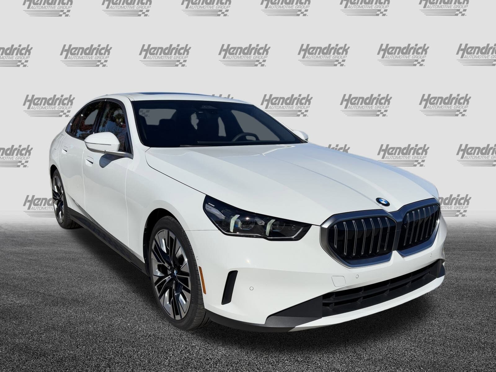 2025 Bmw 530i photo 2