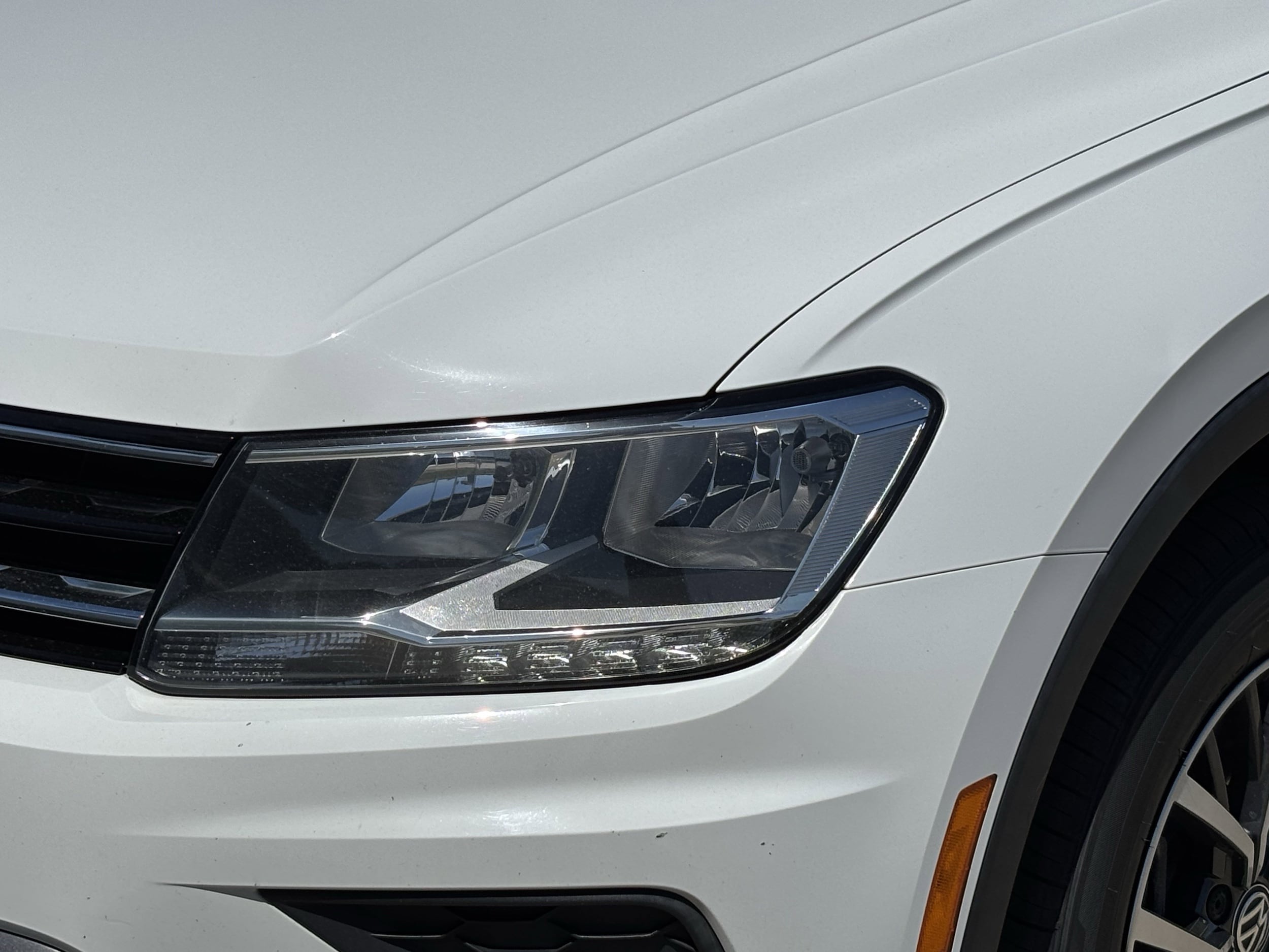 2018 Volkswagen Tiguan SE photo 5