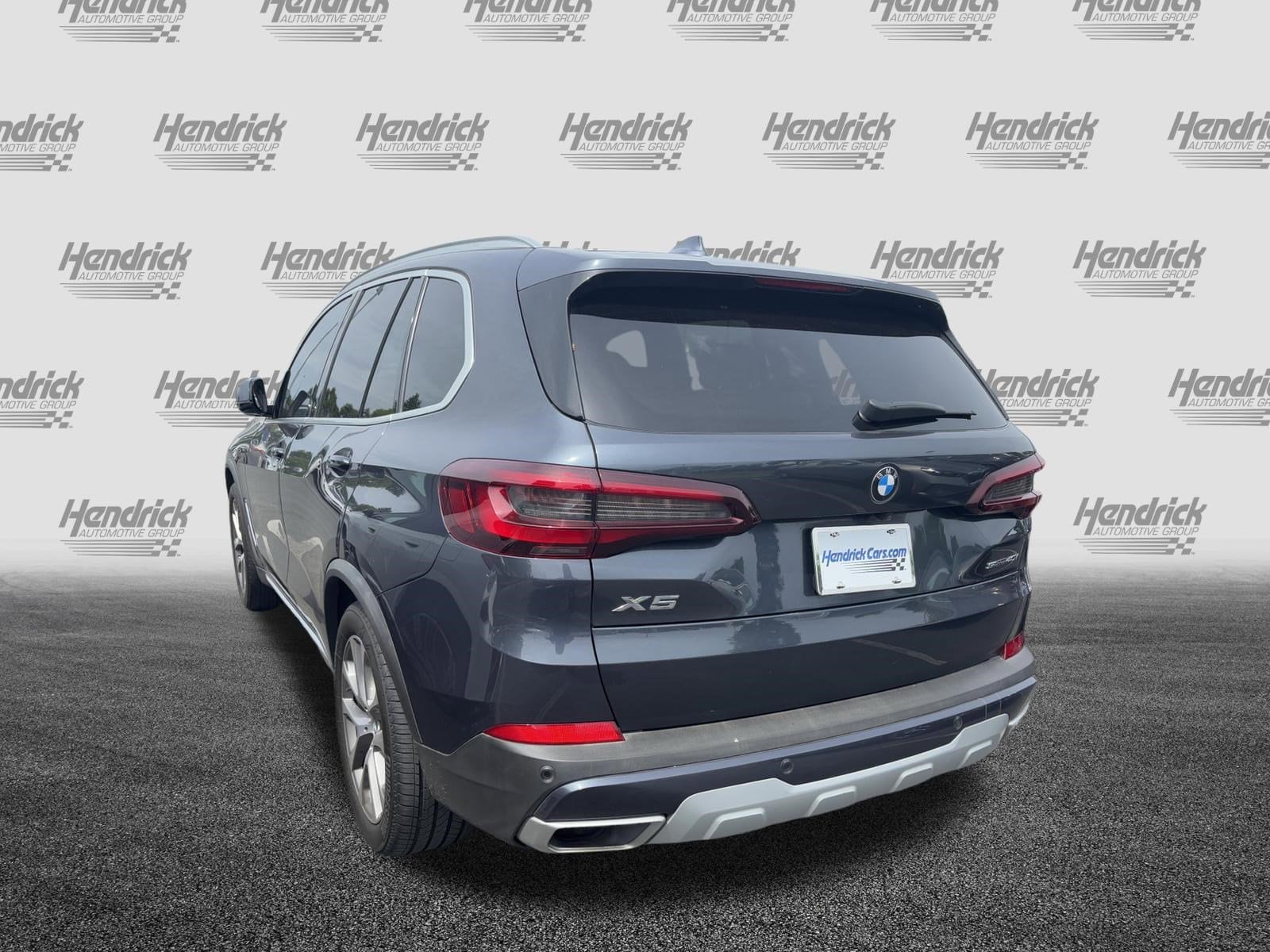 2022 BMW X5 sDrive40i photo 3