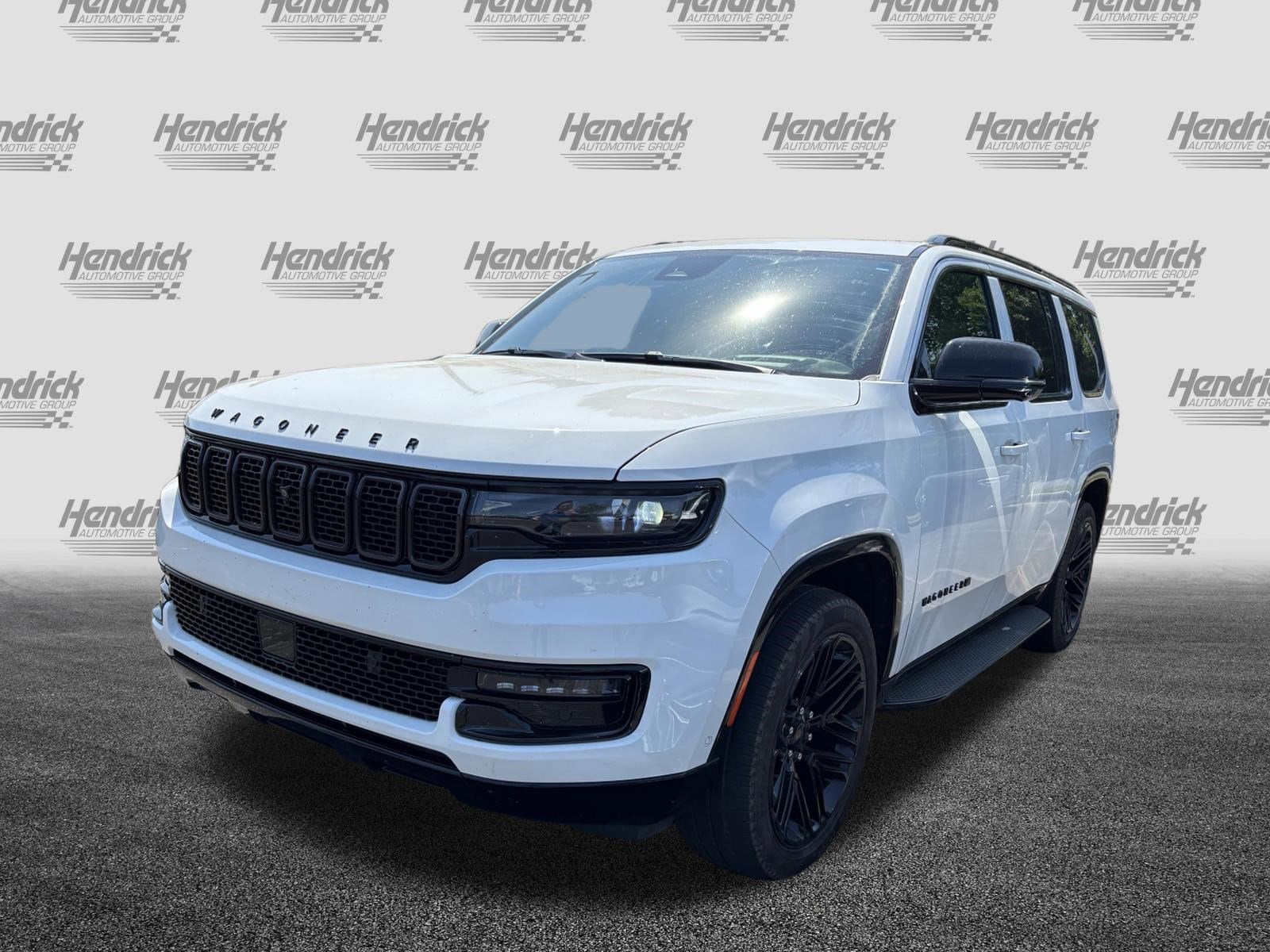 2025 Jeep Wagoneer Series II Carbide photo 4