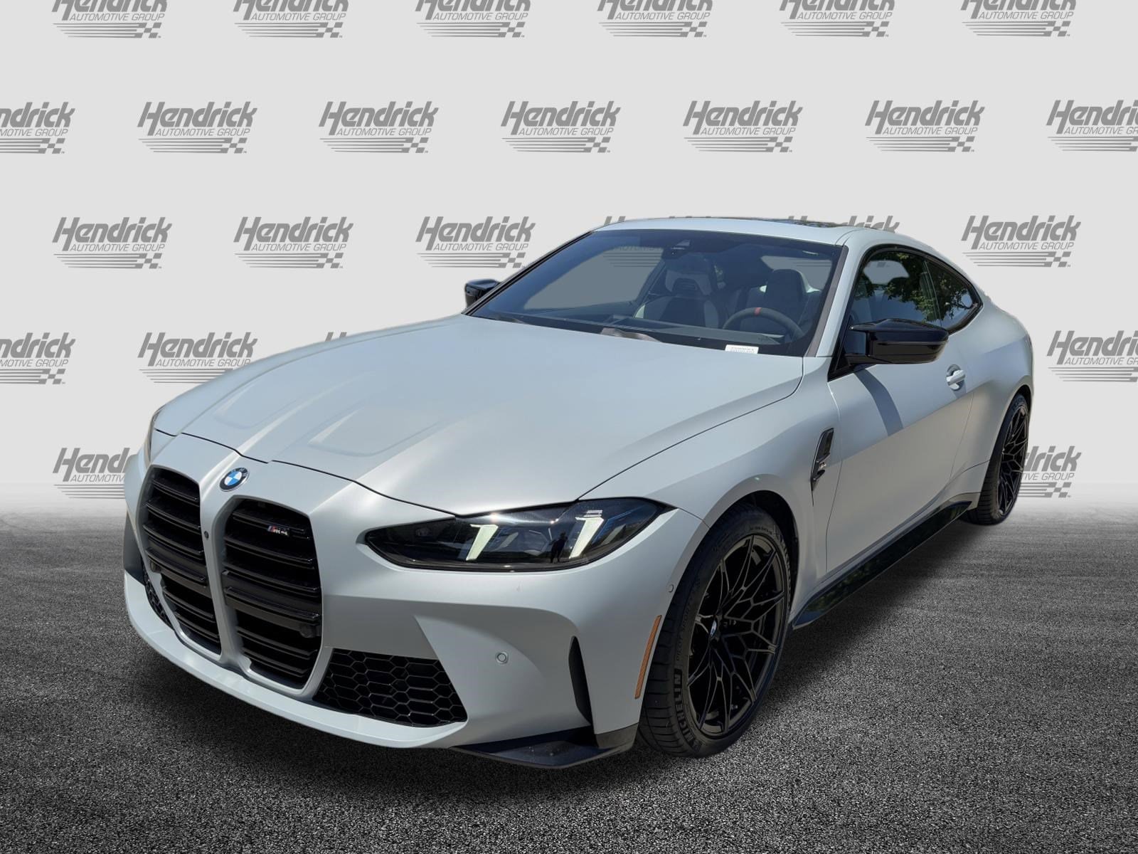 2025 BMW M4 photo 4