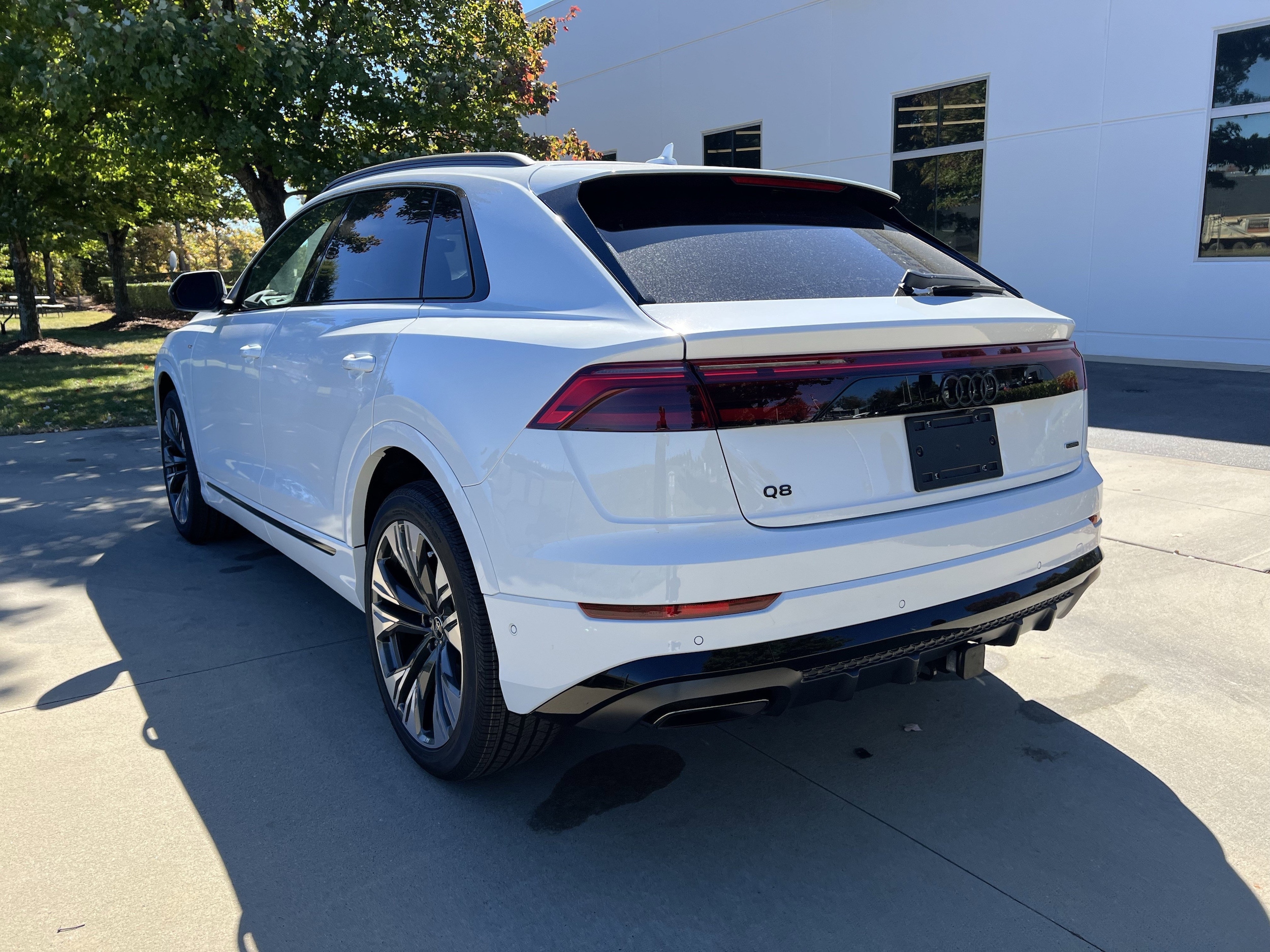 2026 Audi Q8 Premium Plus photo 5