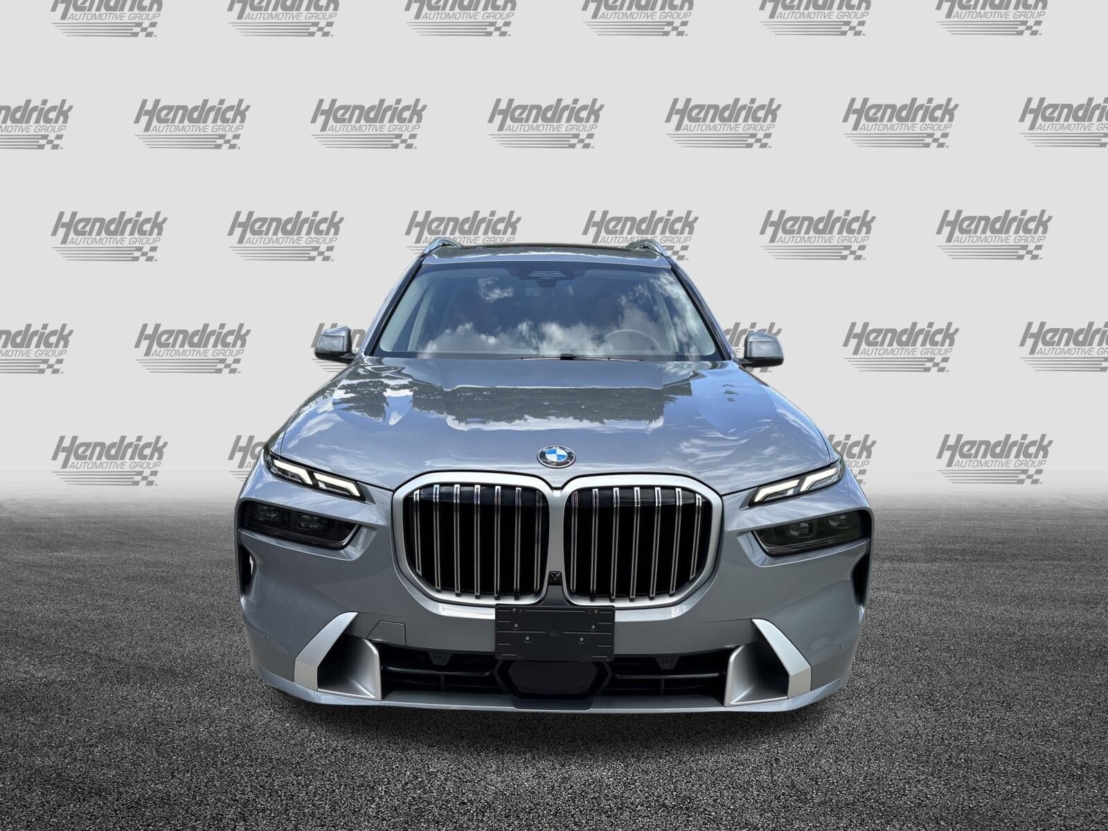 2023 Bmw X7 xDrive40i photo 2