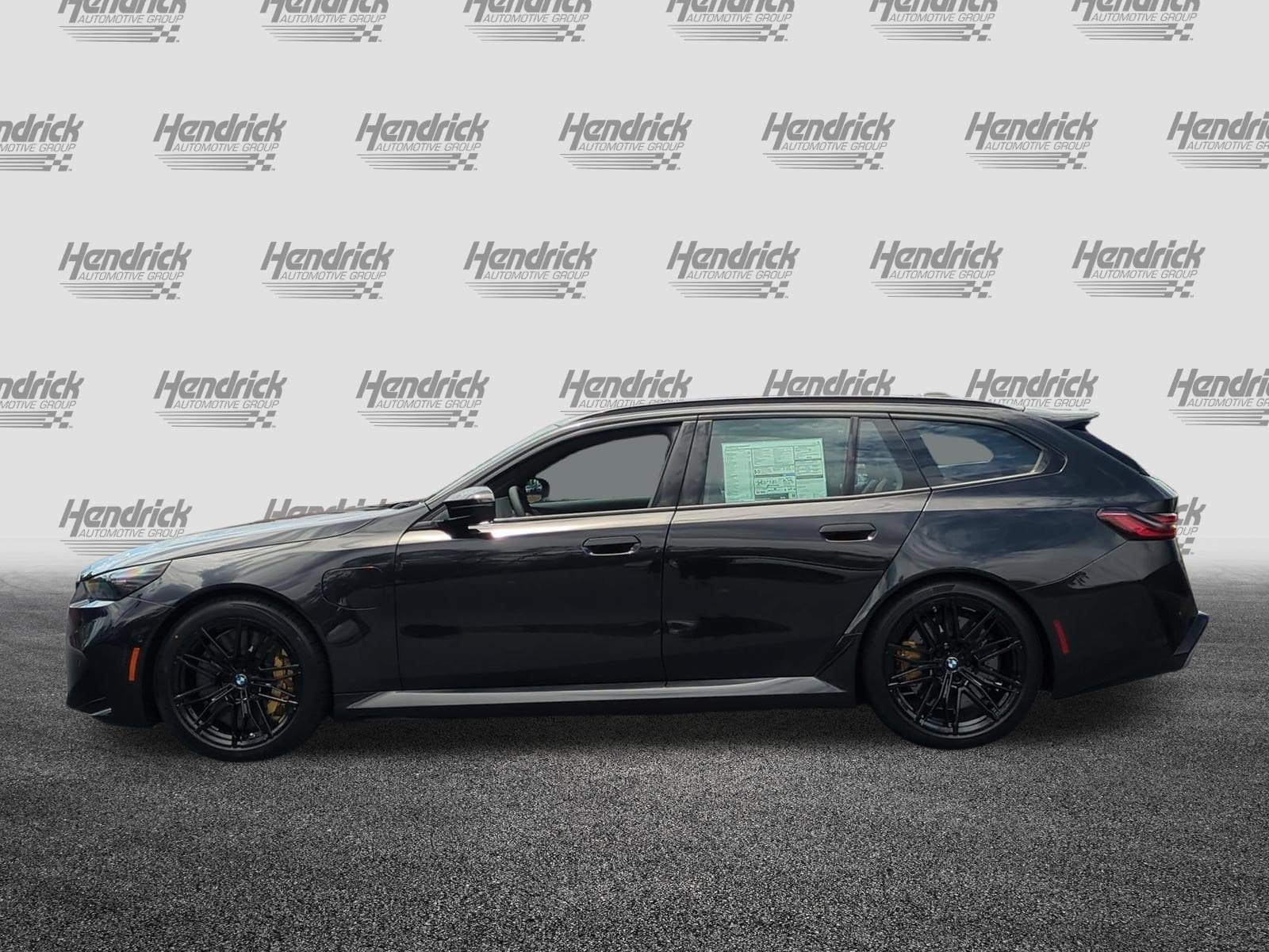 2027 BMW M5