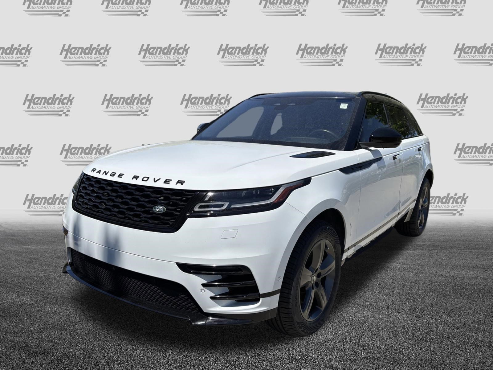 2021 Land Rover Range Rover Velar R-Dynamic S photo 4