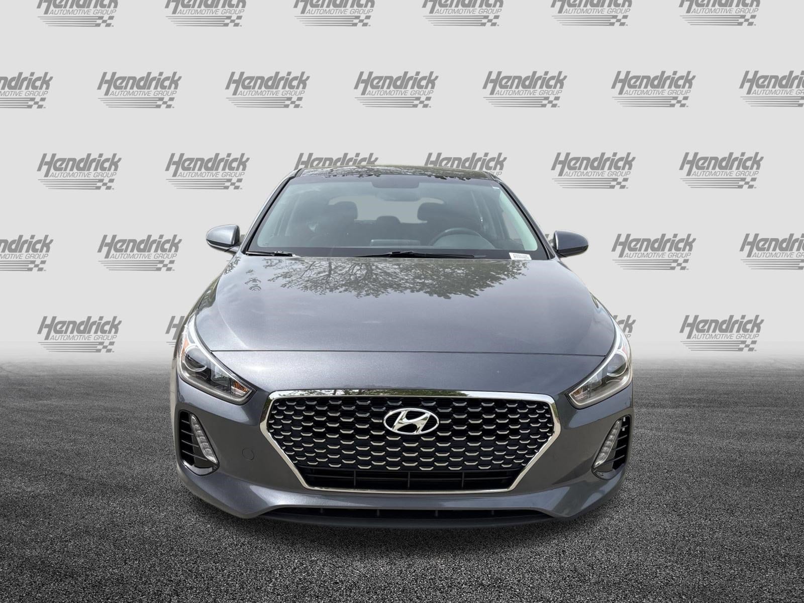 2019 Hyundai Elantra GT photo 2