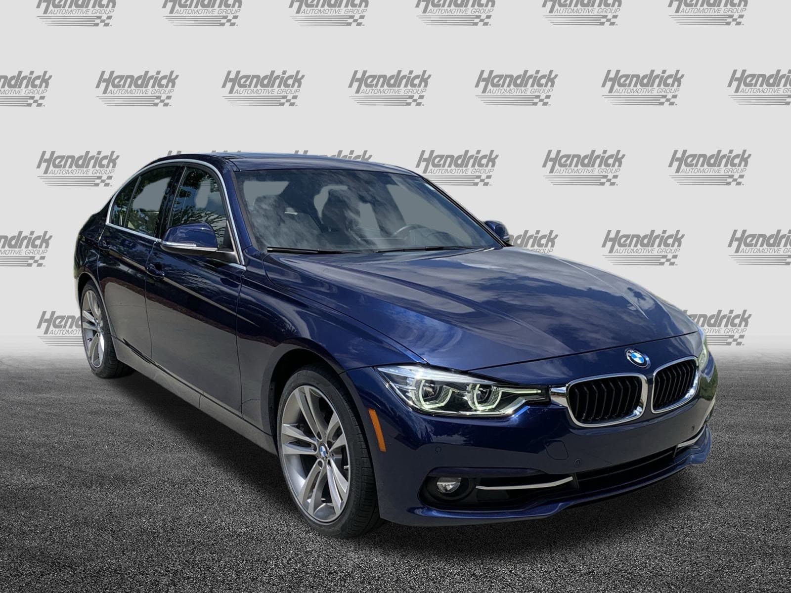 Used 2018 BMW 3 Series 330i with VIN WBA8B9C56JEE80834 for sale in Charlotte, NC