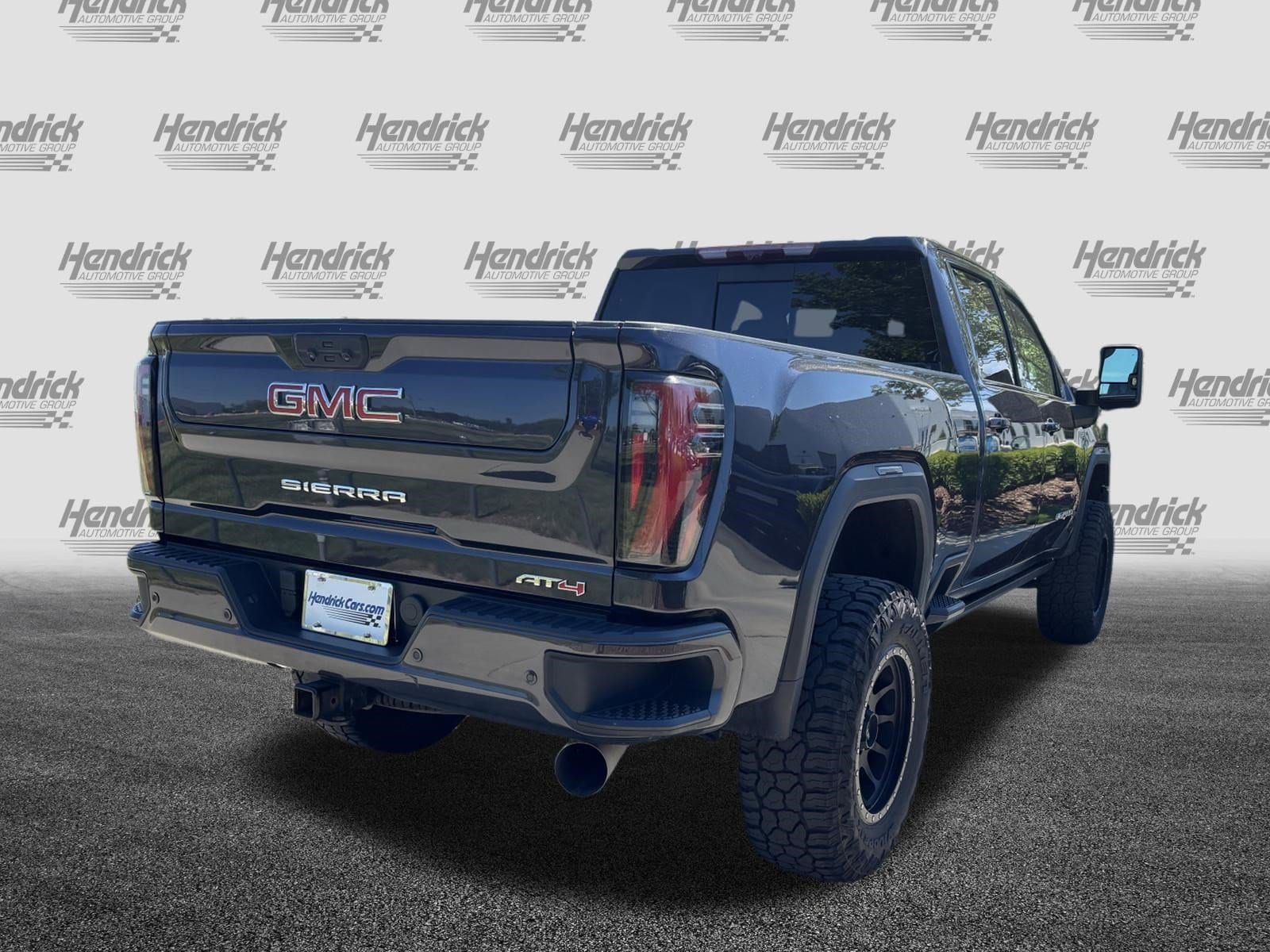 2024 GMC Sierra 3500HD AT4 photo 3