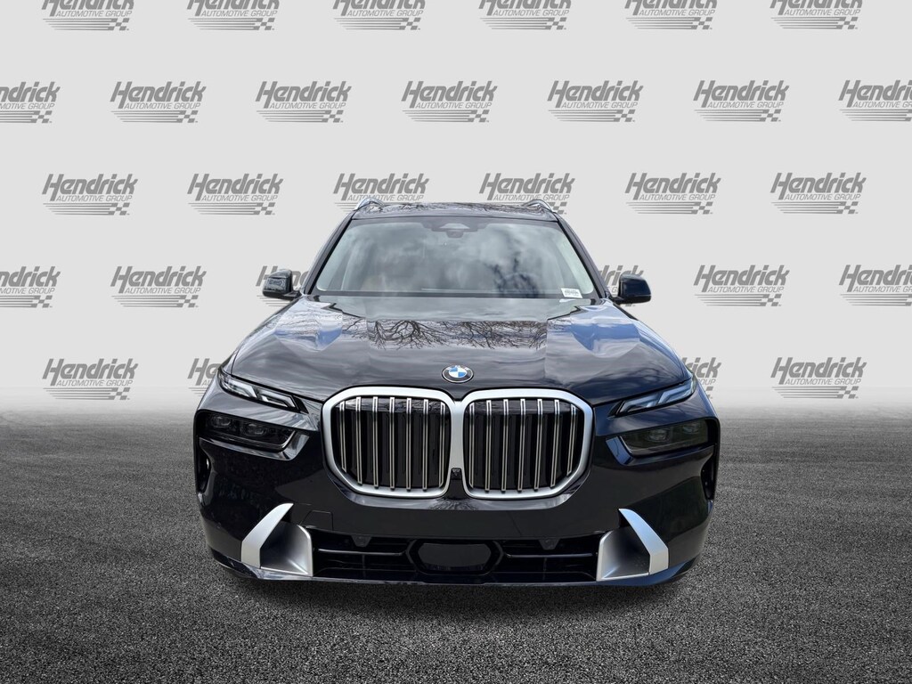 New 2026 BMW X7 xDrive40i SUV