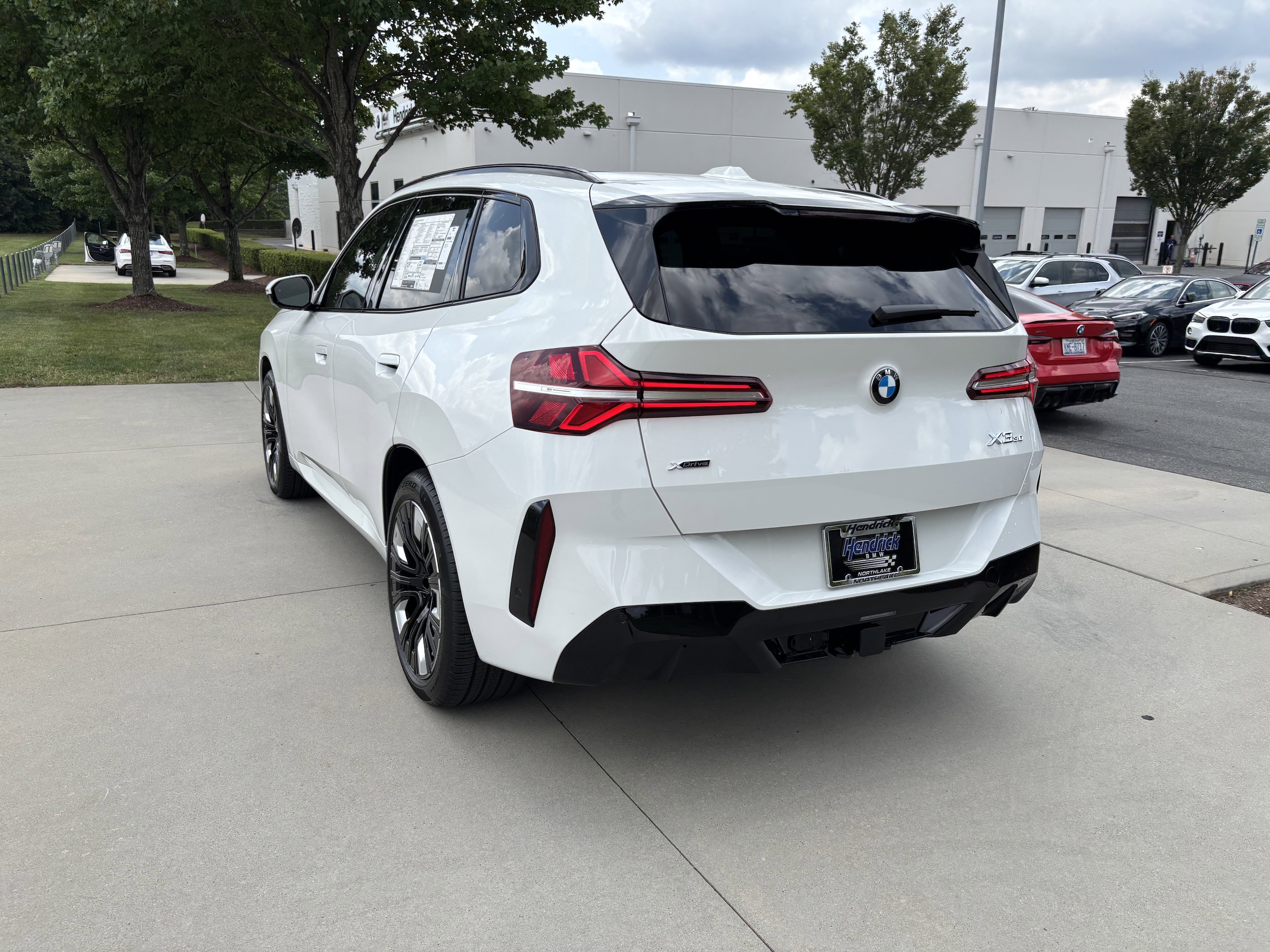 2025 BMW X3 30 xDrive photo 6