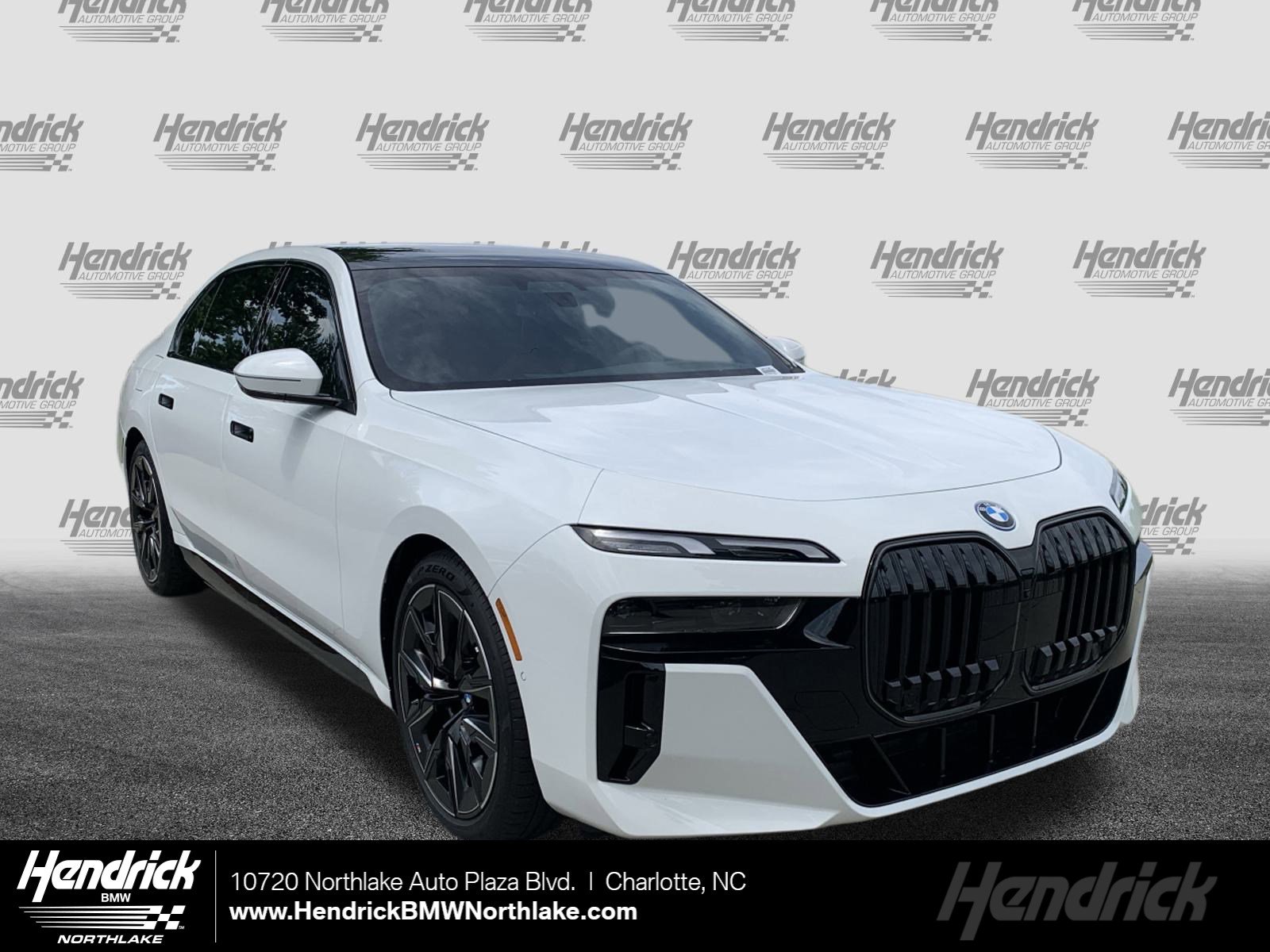 2025 BMW 7 Series 750e's photo