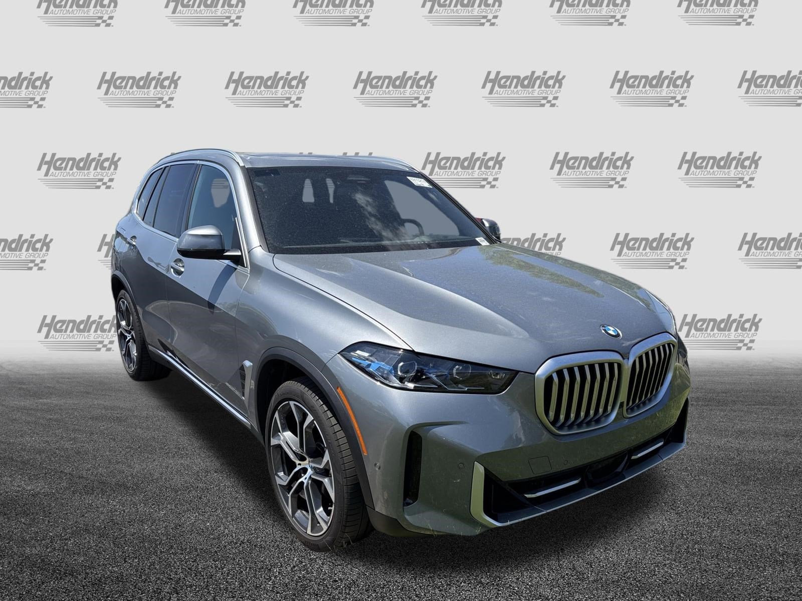 2025 BMW X5 xDrive40i photo 2