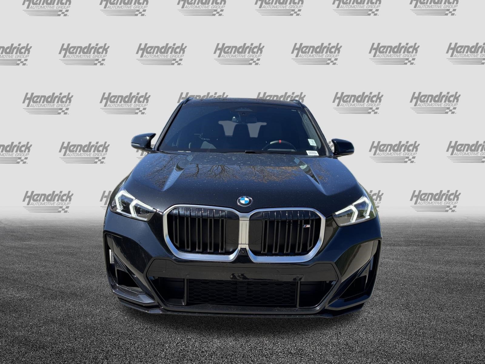 2025 BMW X1 M35i photo 2