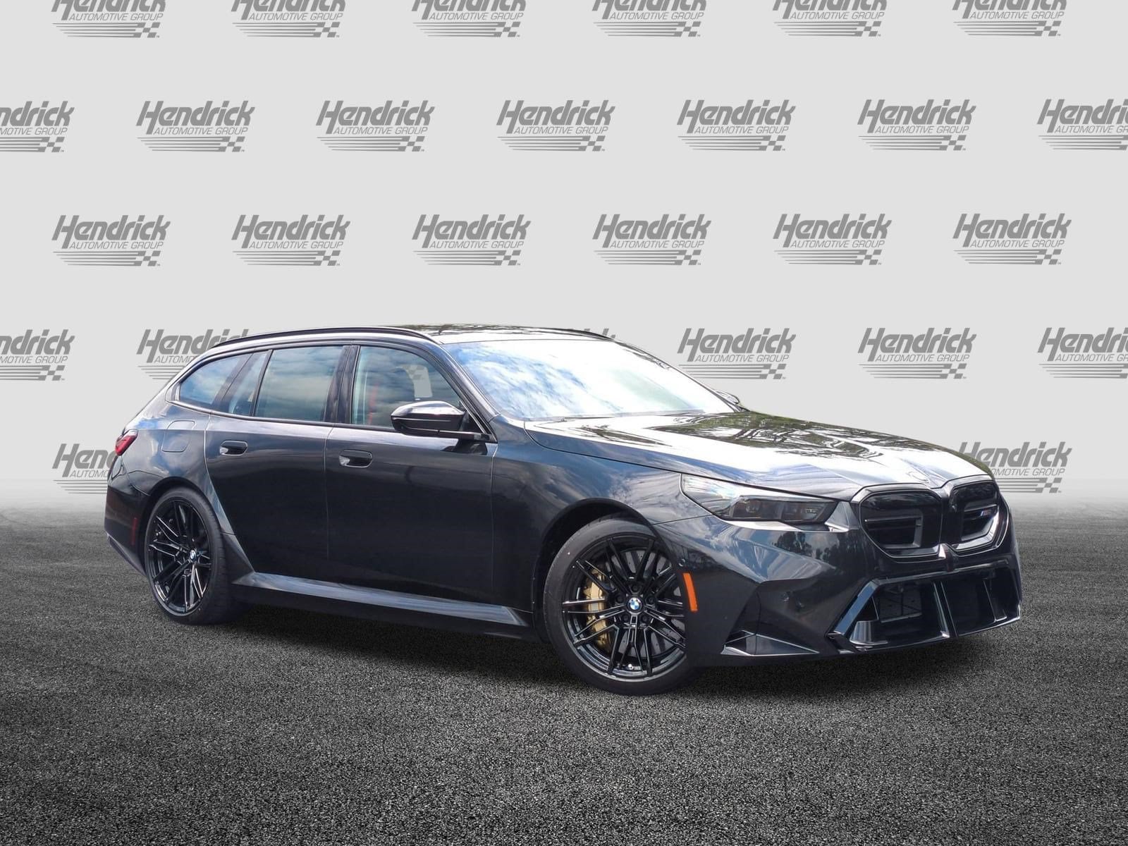 2027 BMW M5