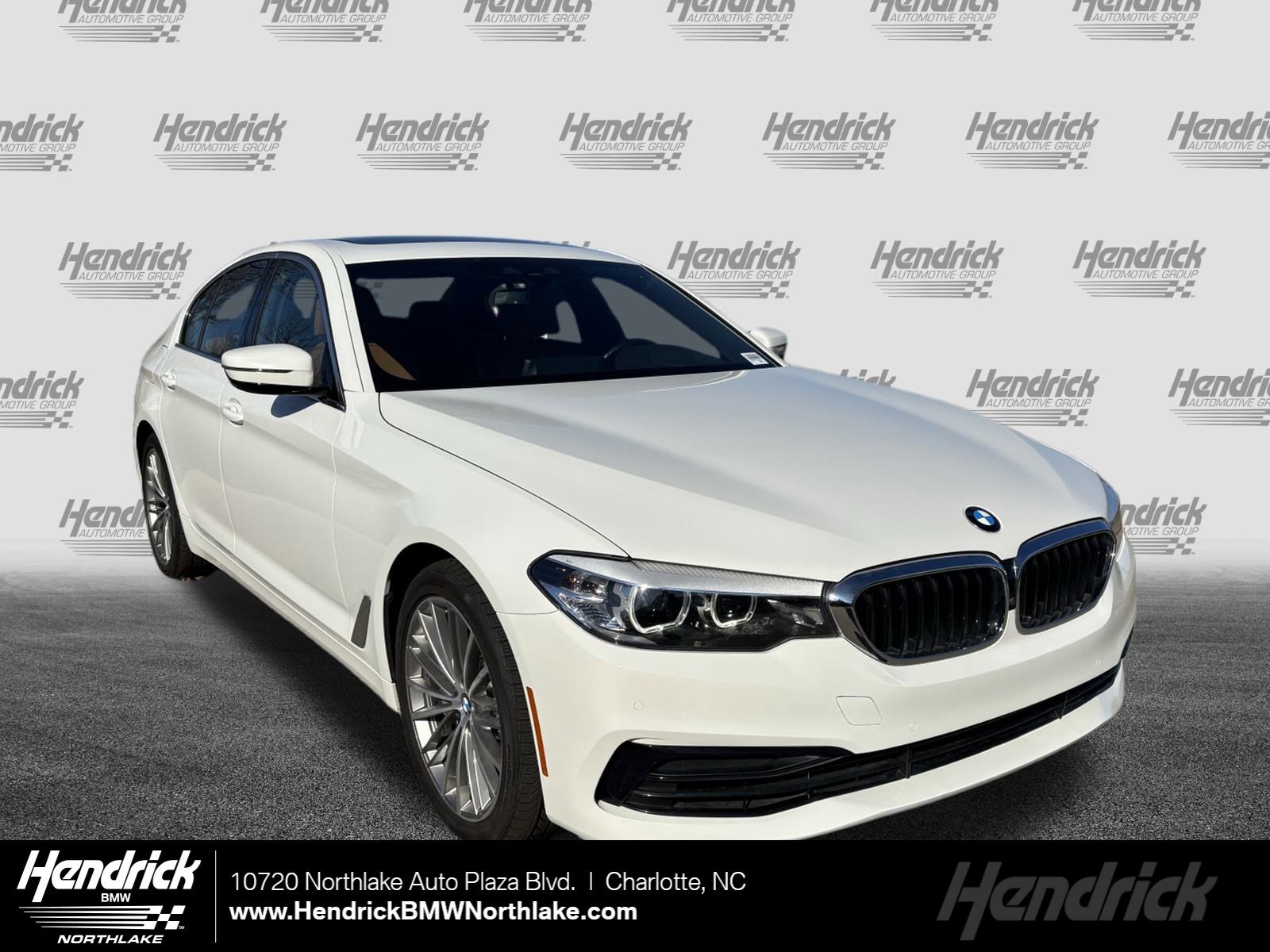 2020 BMW 5 Series 530i's photo