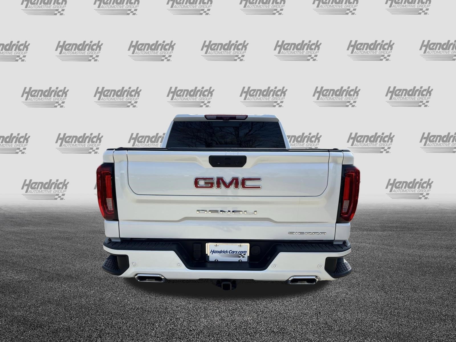 2022 GMC Sierra 1500 Denali photo 3