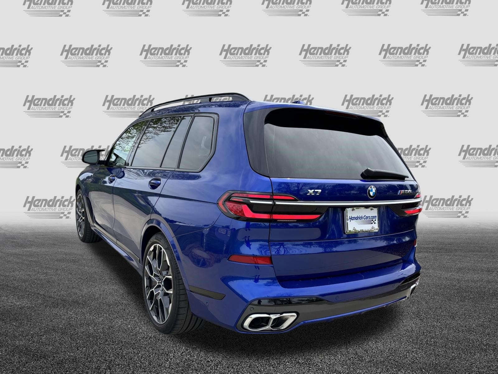 2026 BMW X7 M60i photo 3