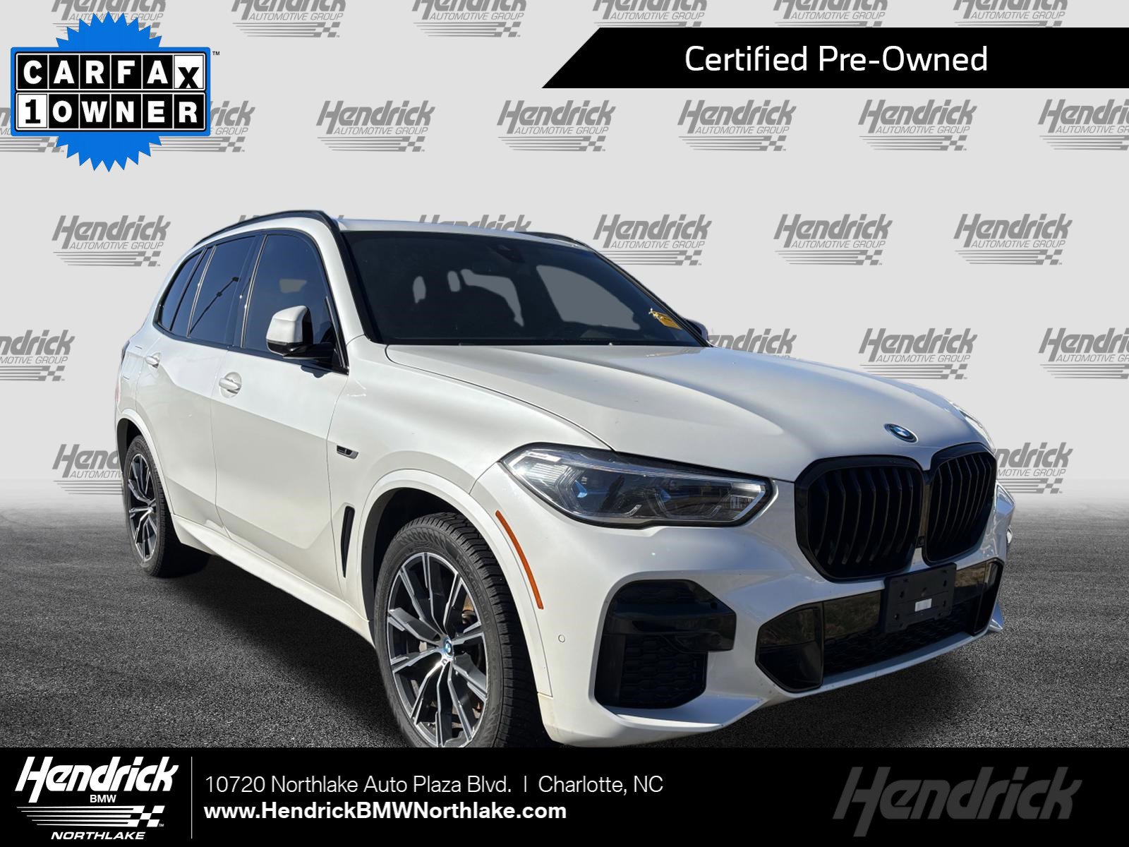 2023 BMW X5 45e's photo