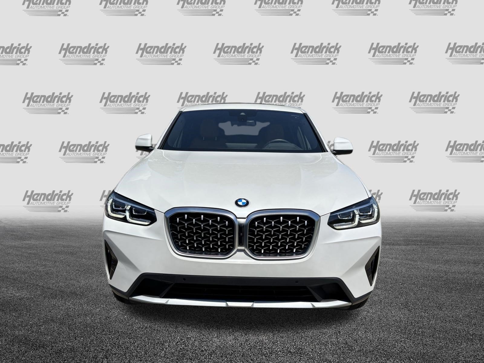2025 BMW X4 XDrive30i