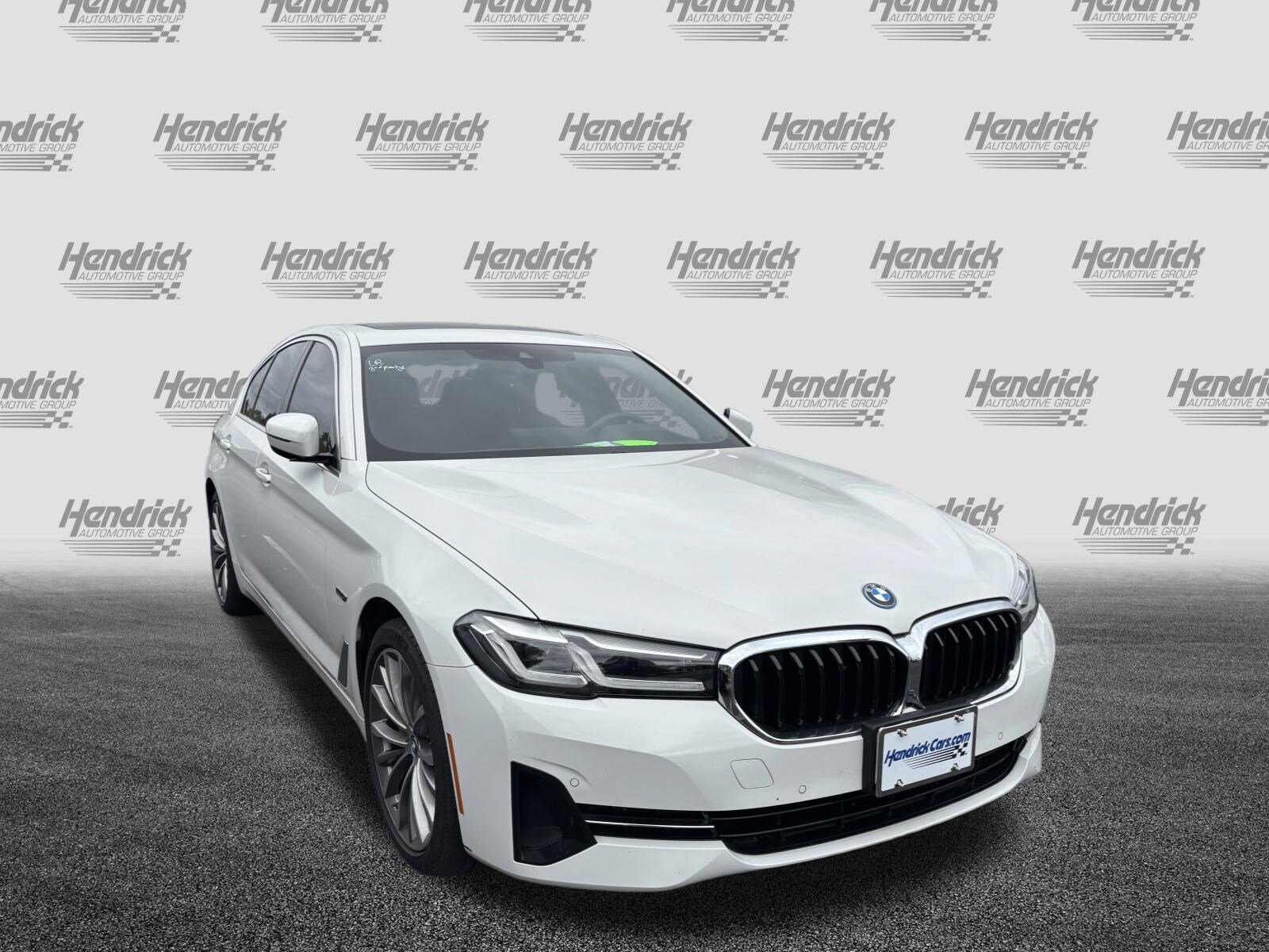 2023 Bmw 530e 5-Series photo 2