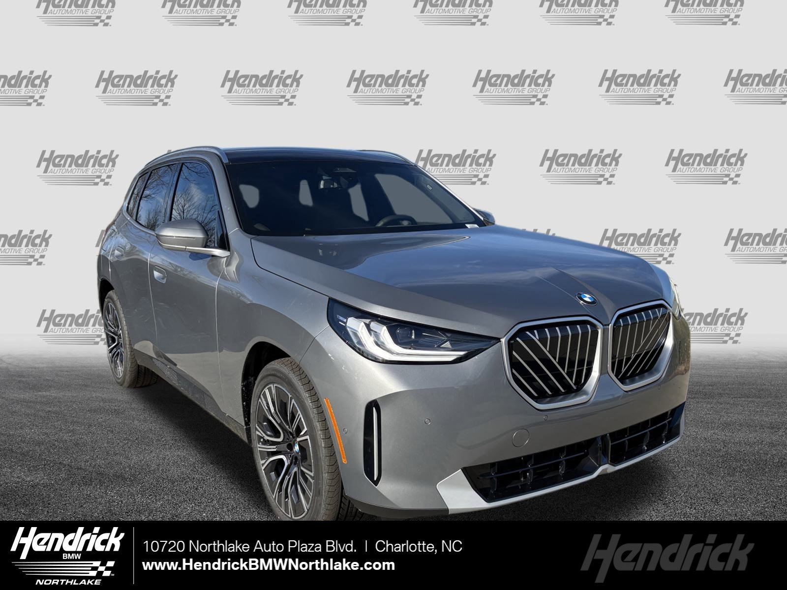2026 BMW X3 30's photo