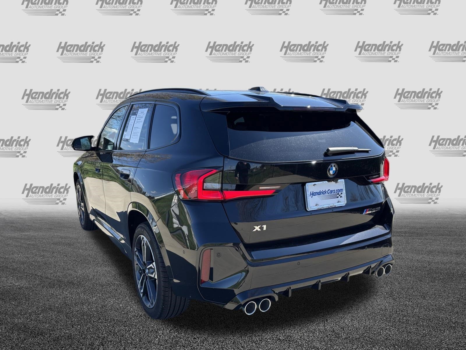 2025 BMW X1 M35i photo 3