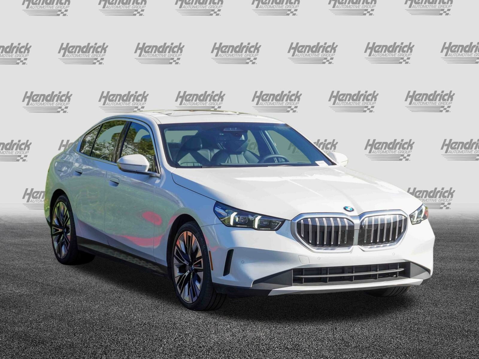 2025 Bmw 540i xDrive photo 2