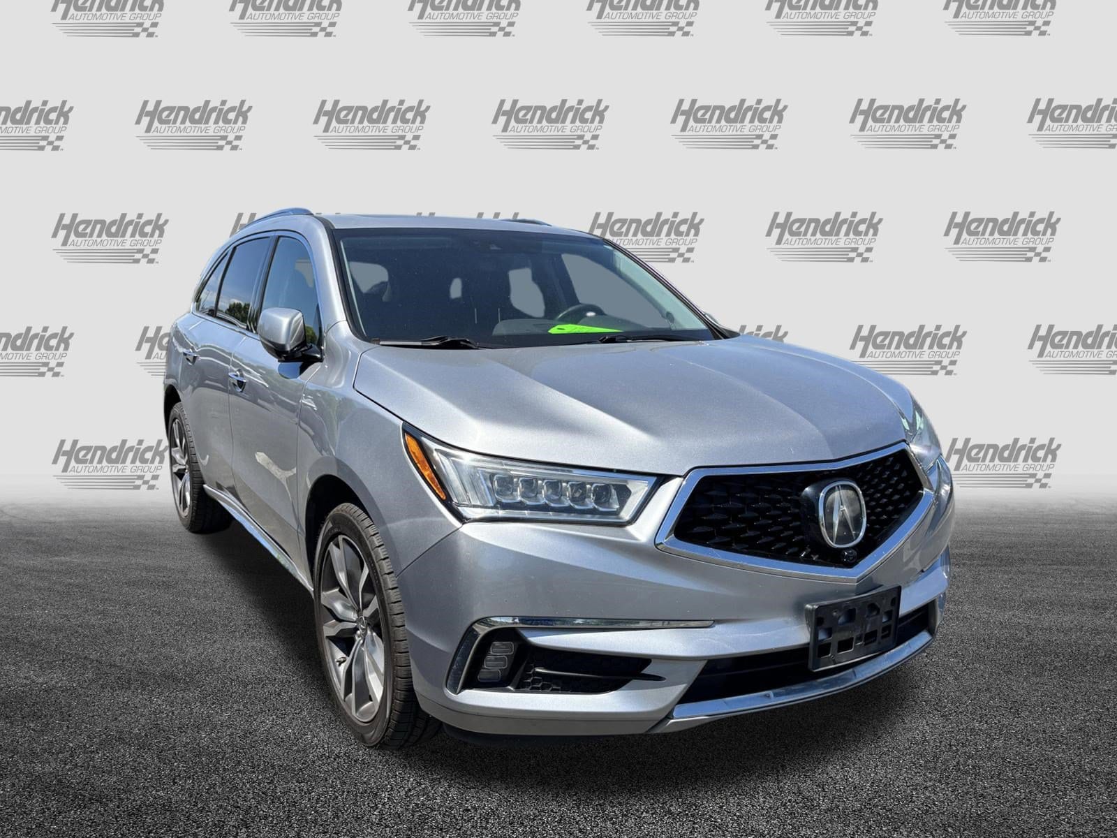 2019 Acura MDX SH-AWD w/Advance/Entertainment Pkg photo 2