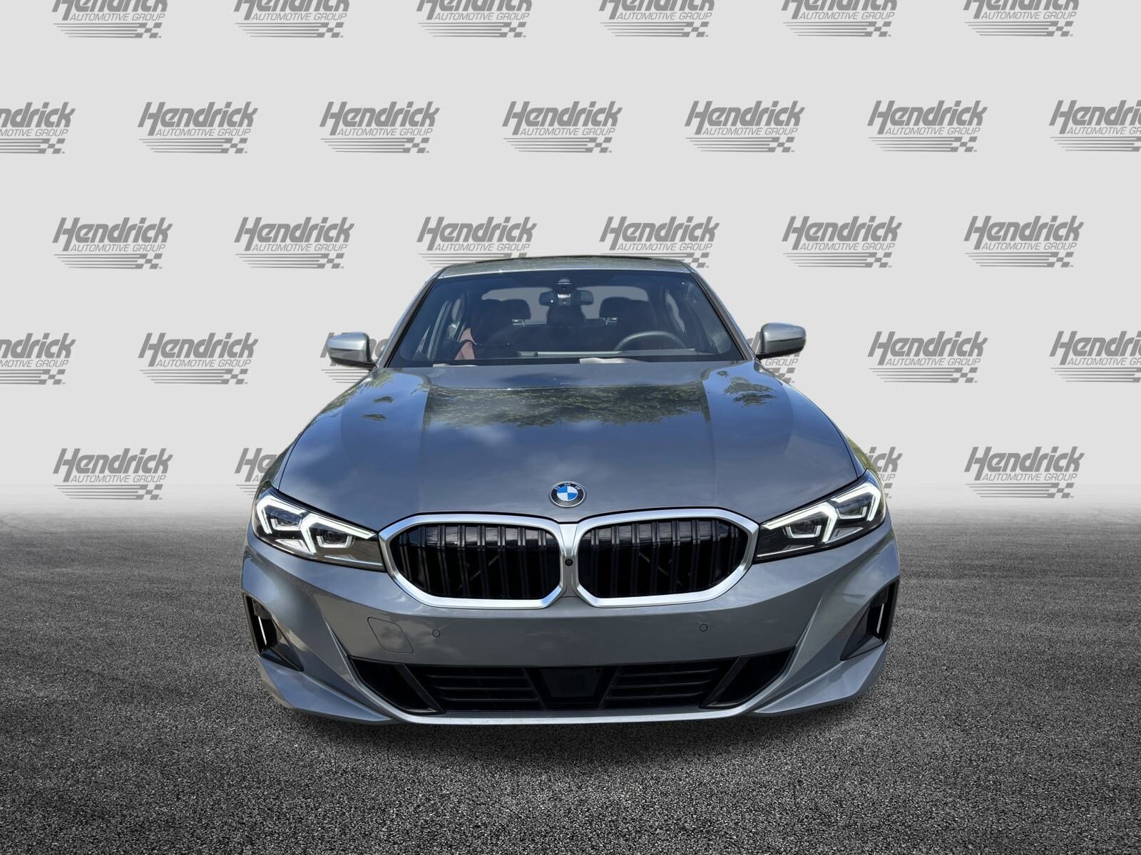 2025 Bmw 330i photo 3