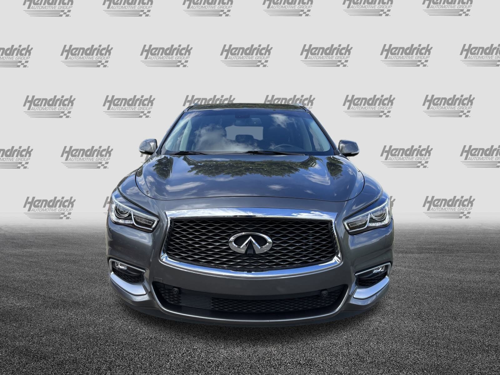 2016 Infiniti QX60 LE photo 2