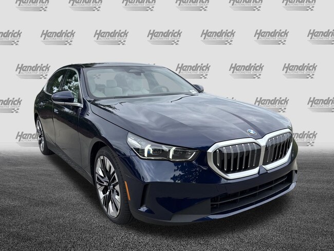 2026 BMW 5 Series 530i Sedan