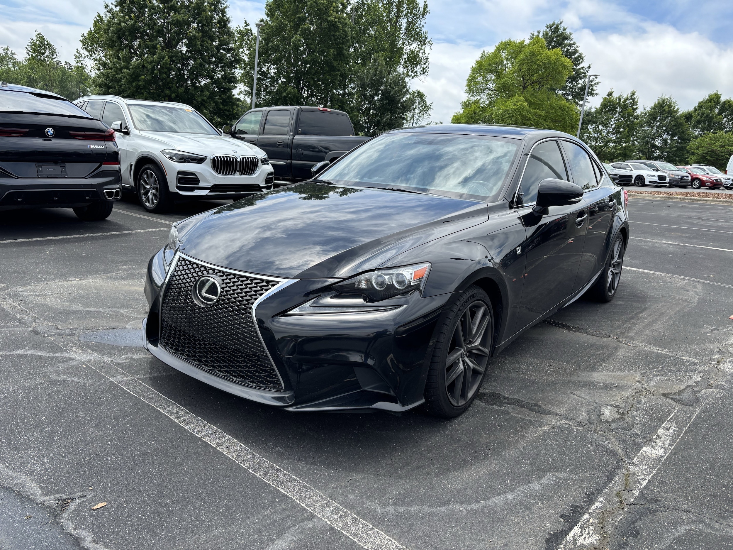 2016 LEXUS IS 350 photo 3