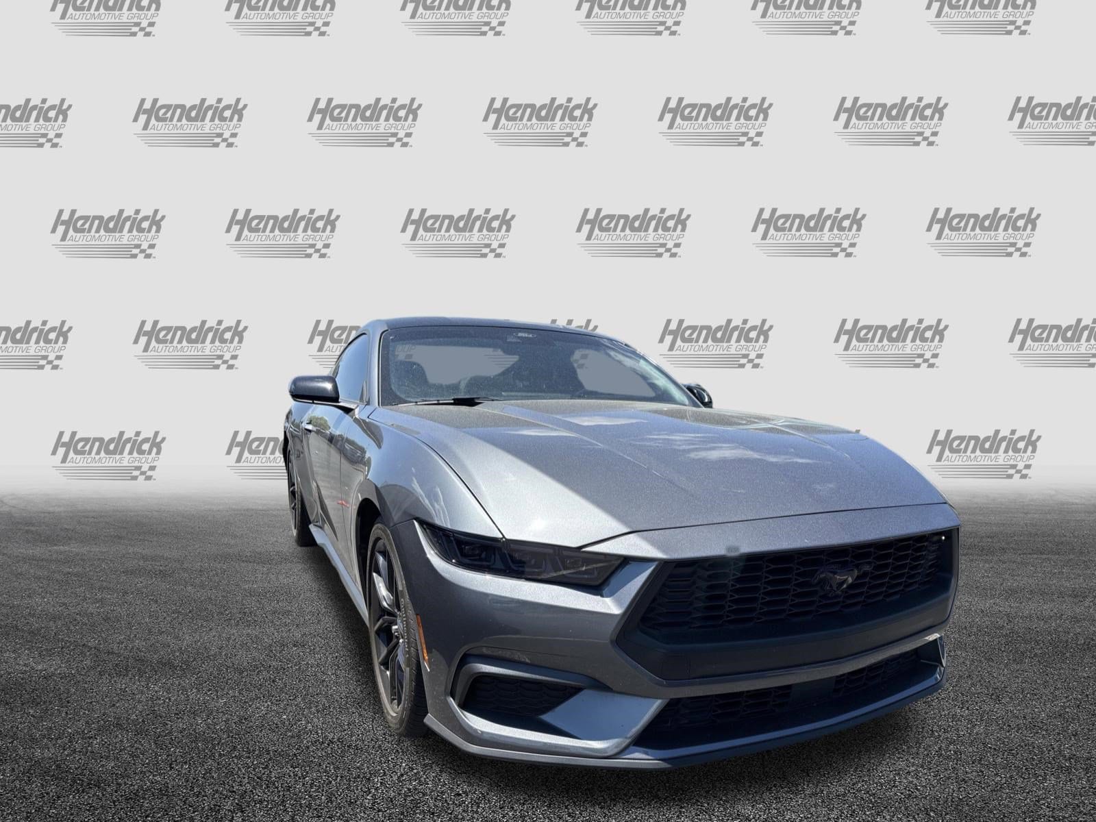 2024 Ford Mustang EcoBoost photo 4