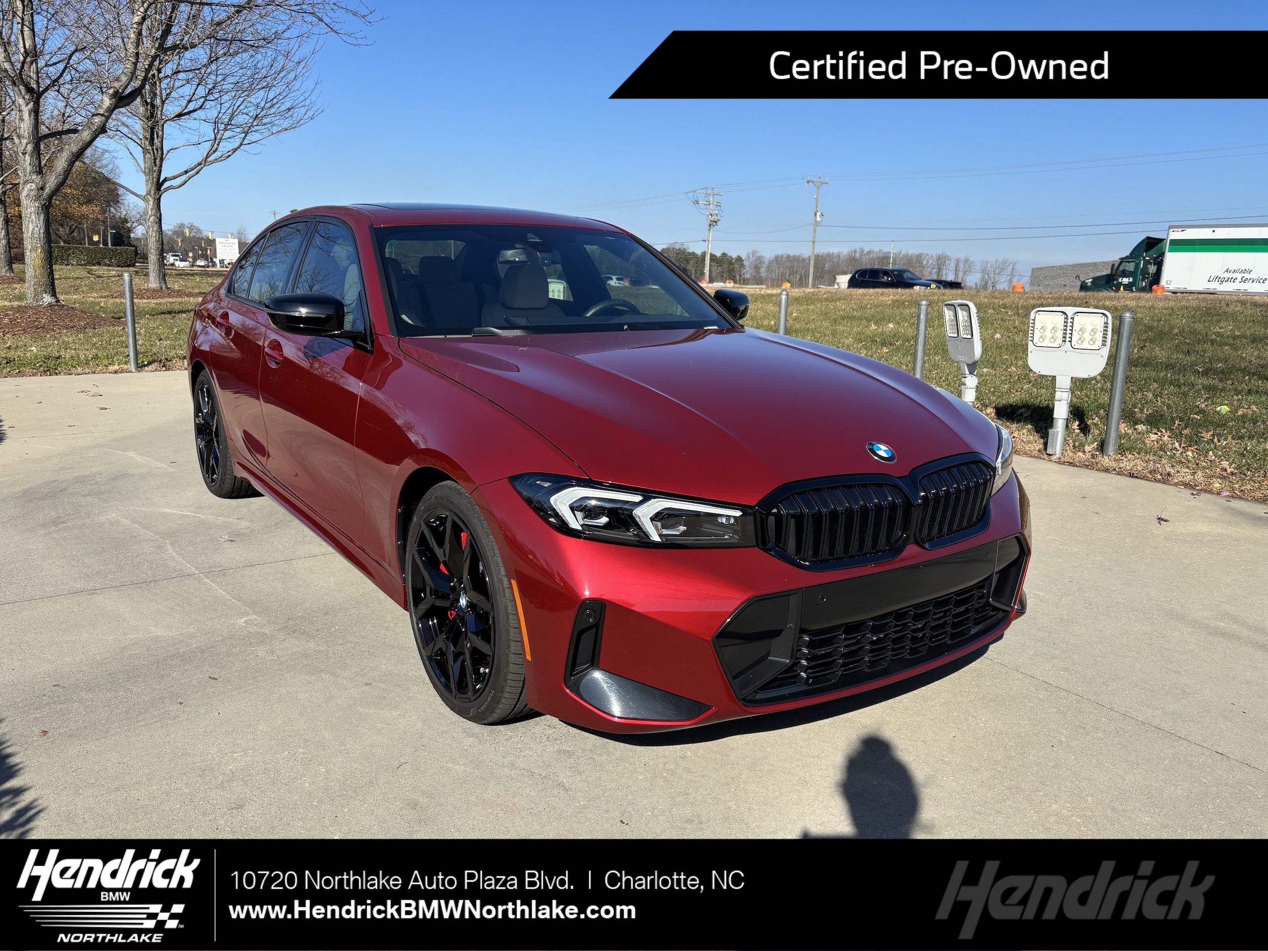 2025 BMW 3 Series 330i's photo