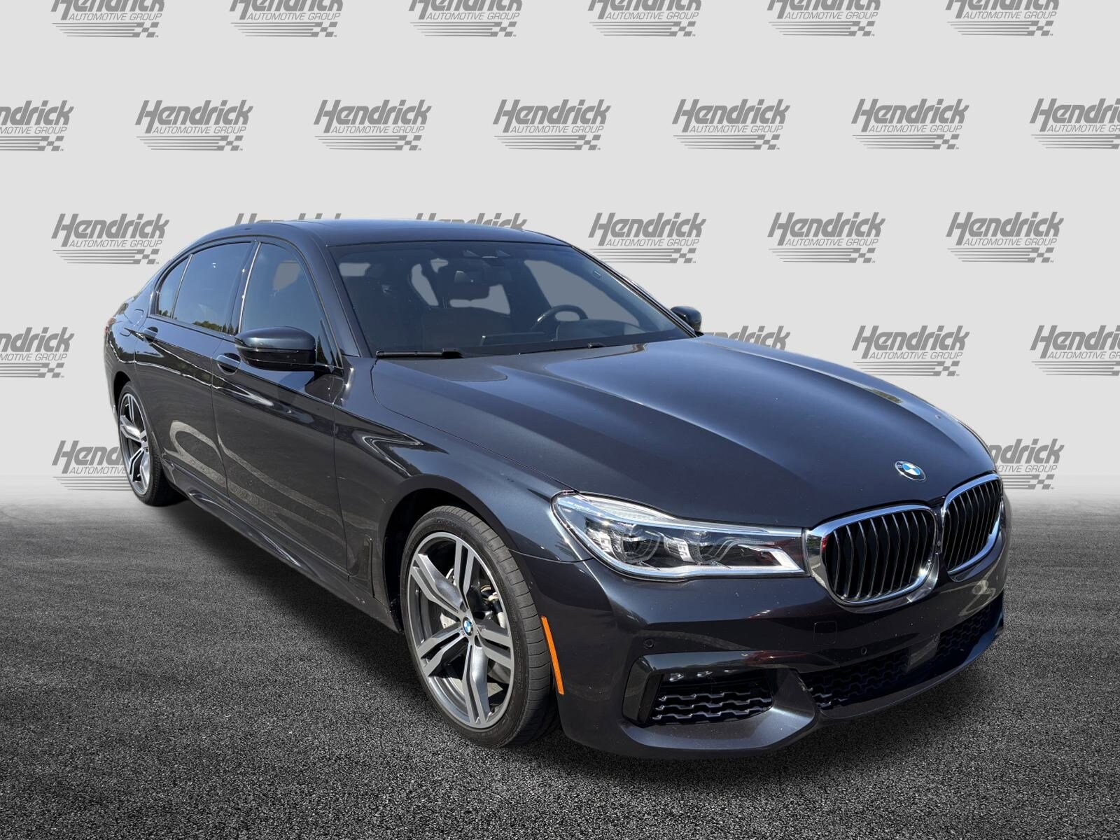 2018 Bmw 750i / B7 xDrive Sedan photo 2