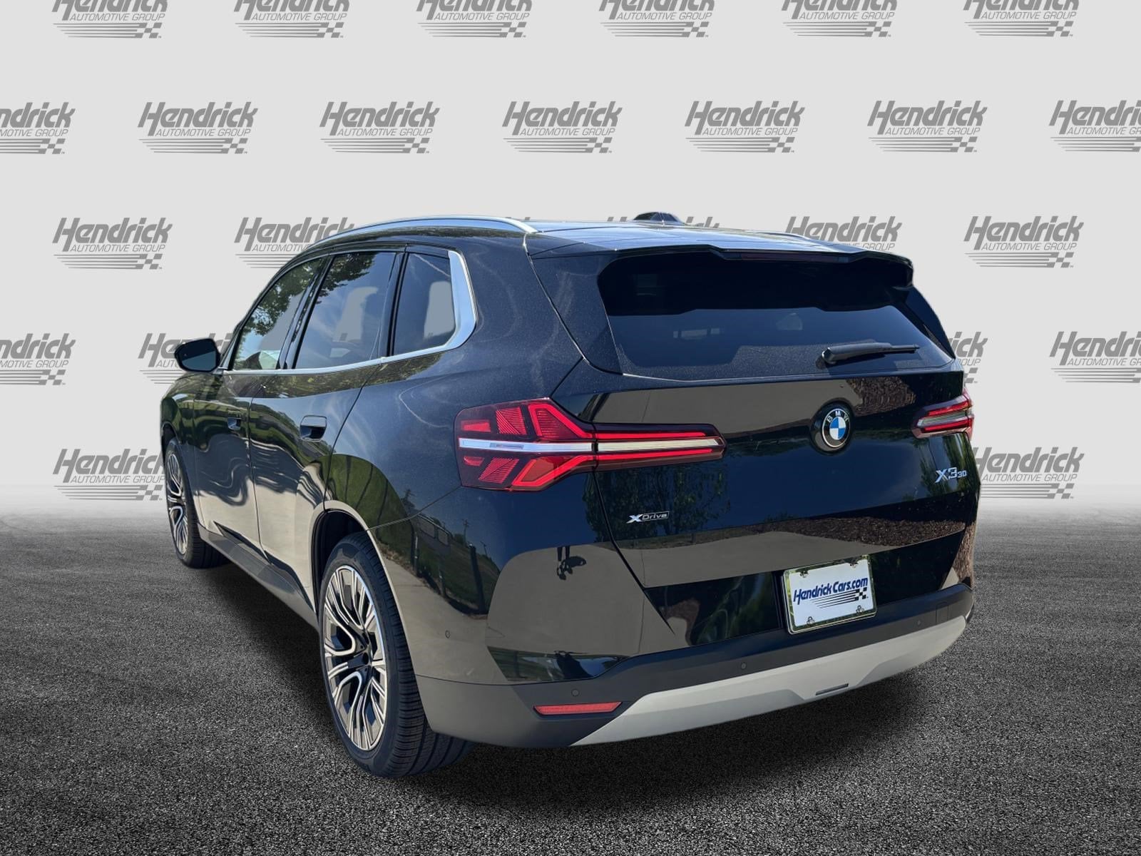 2025 BMW X3 30 xDrive photo 3