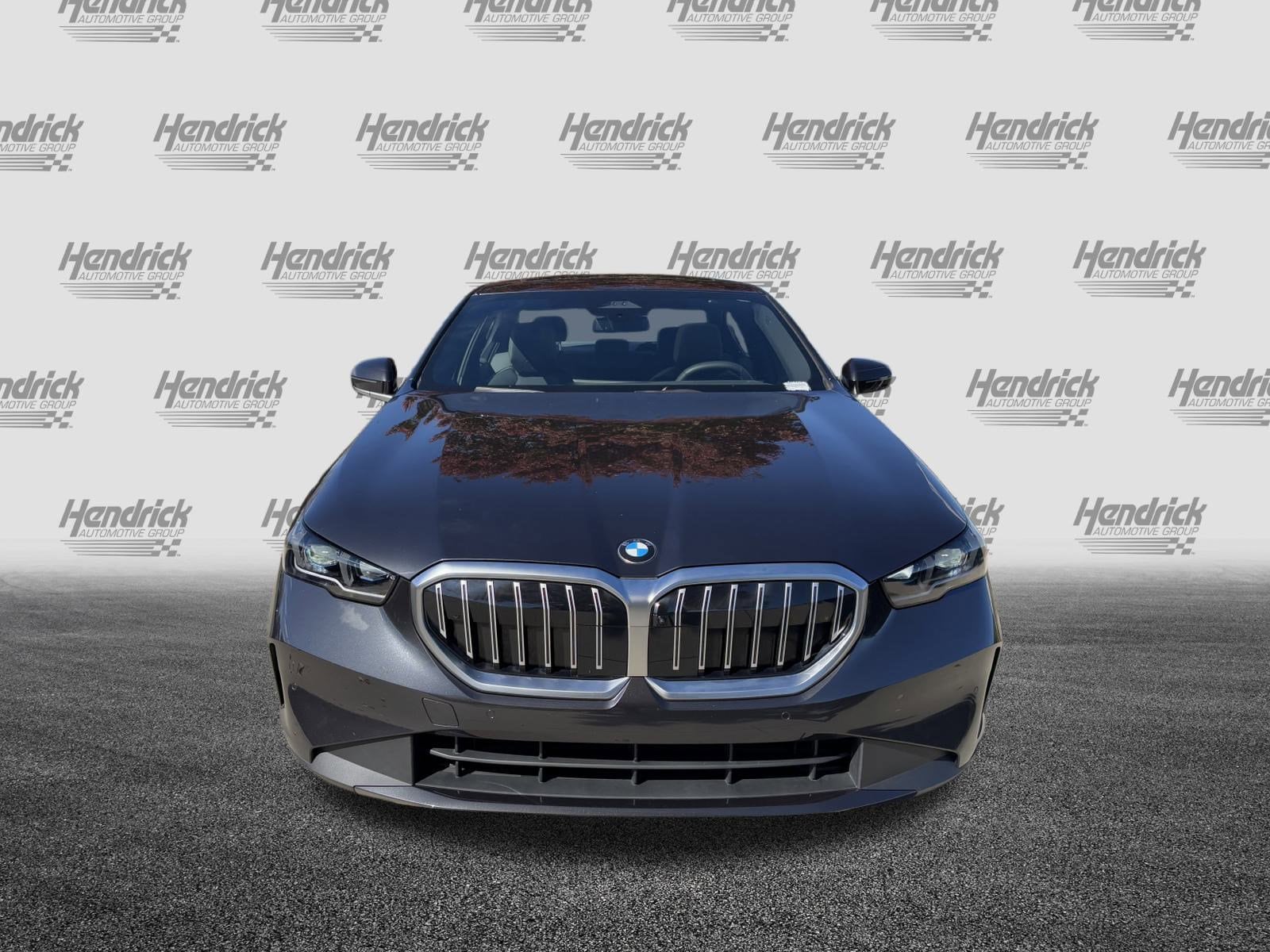 2025 Bmw 530i photo 2