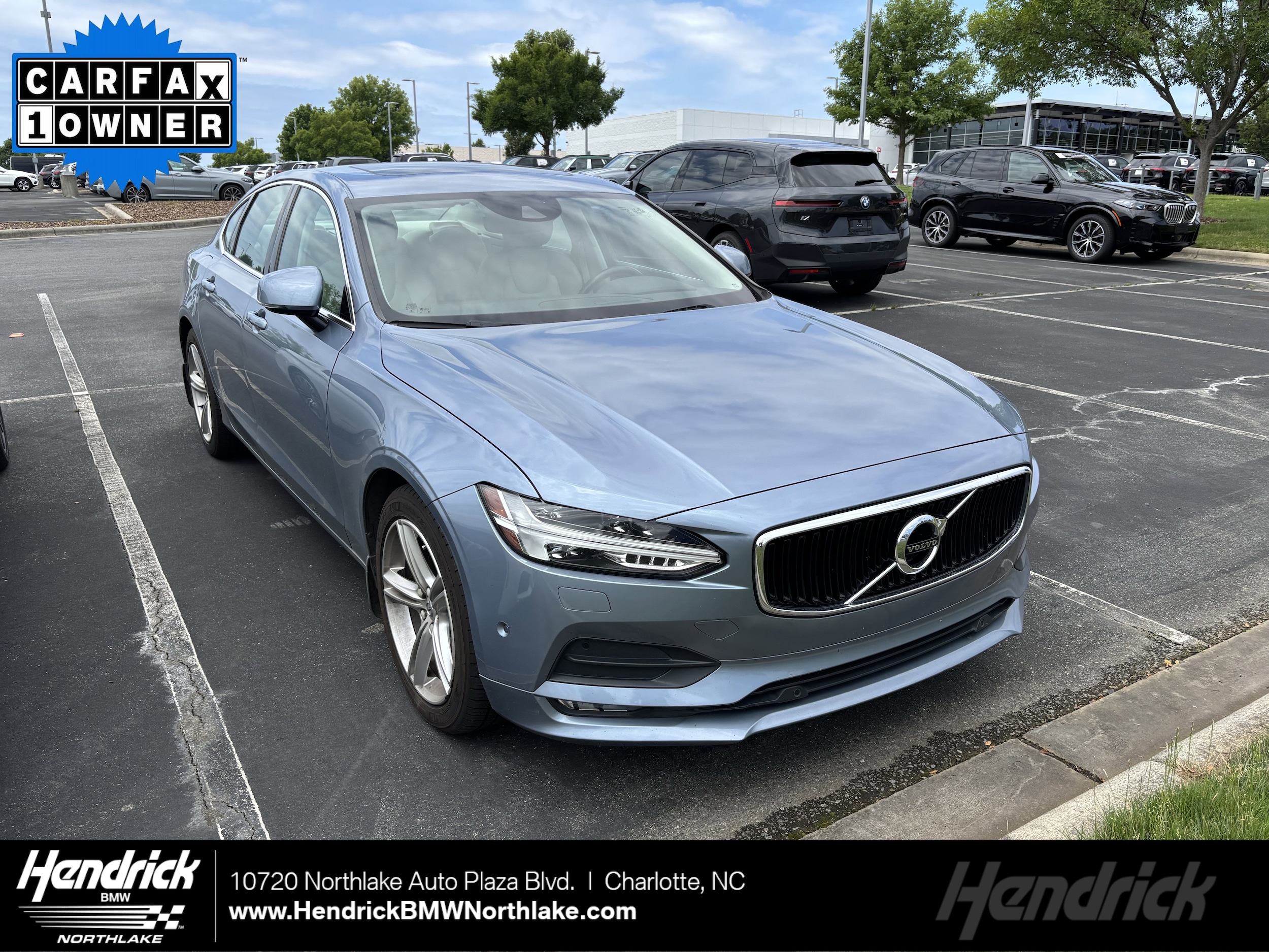 2017 Volvo S90's photo