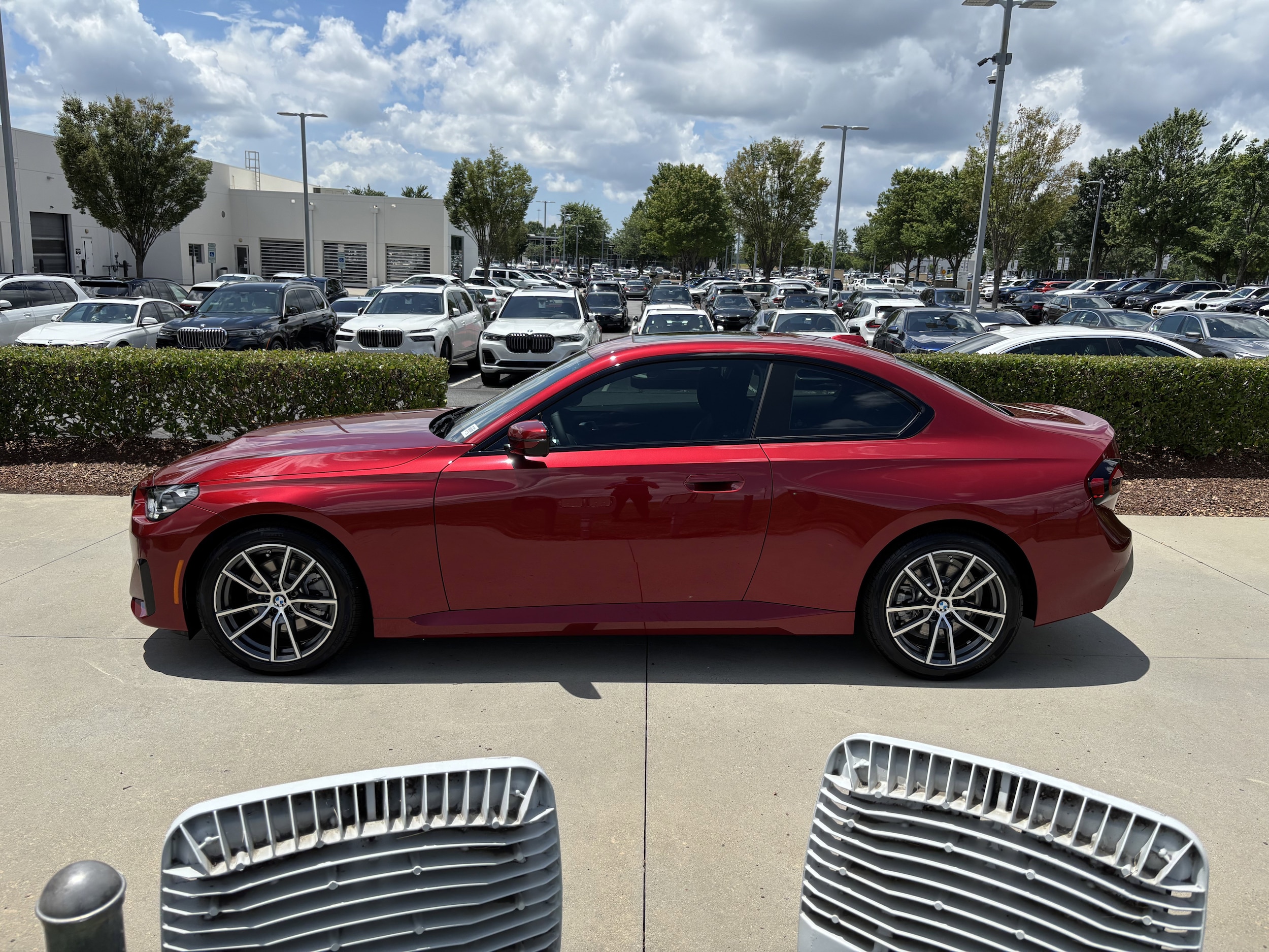 2025 BMW 2 Series 230i xDrive photo 5
