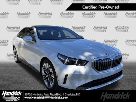 2025 BMW 5 Series 530i Sedan