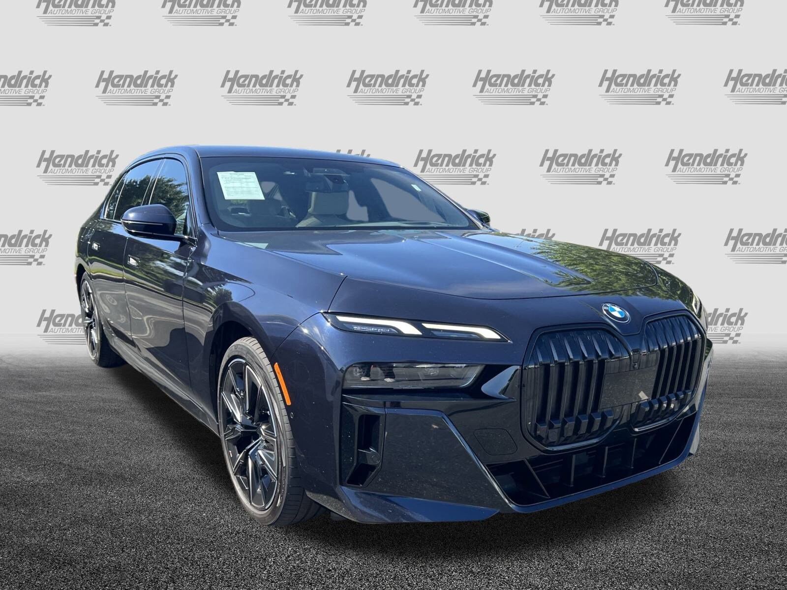2023 Bmw 760i xDrive photo 2