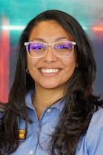 Staff member Janicel Negron from ID_9ad2ac2a3248