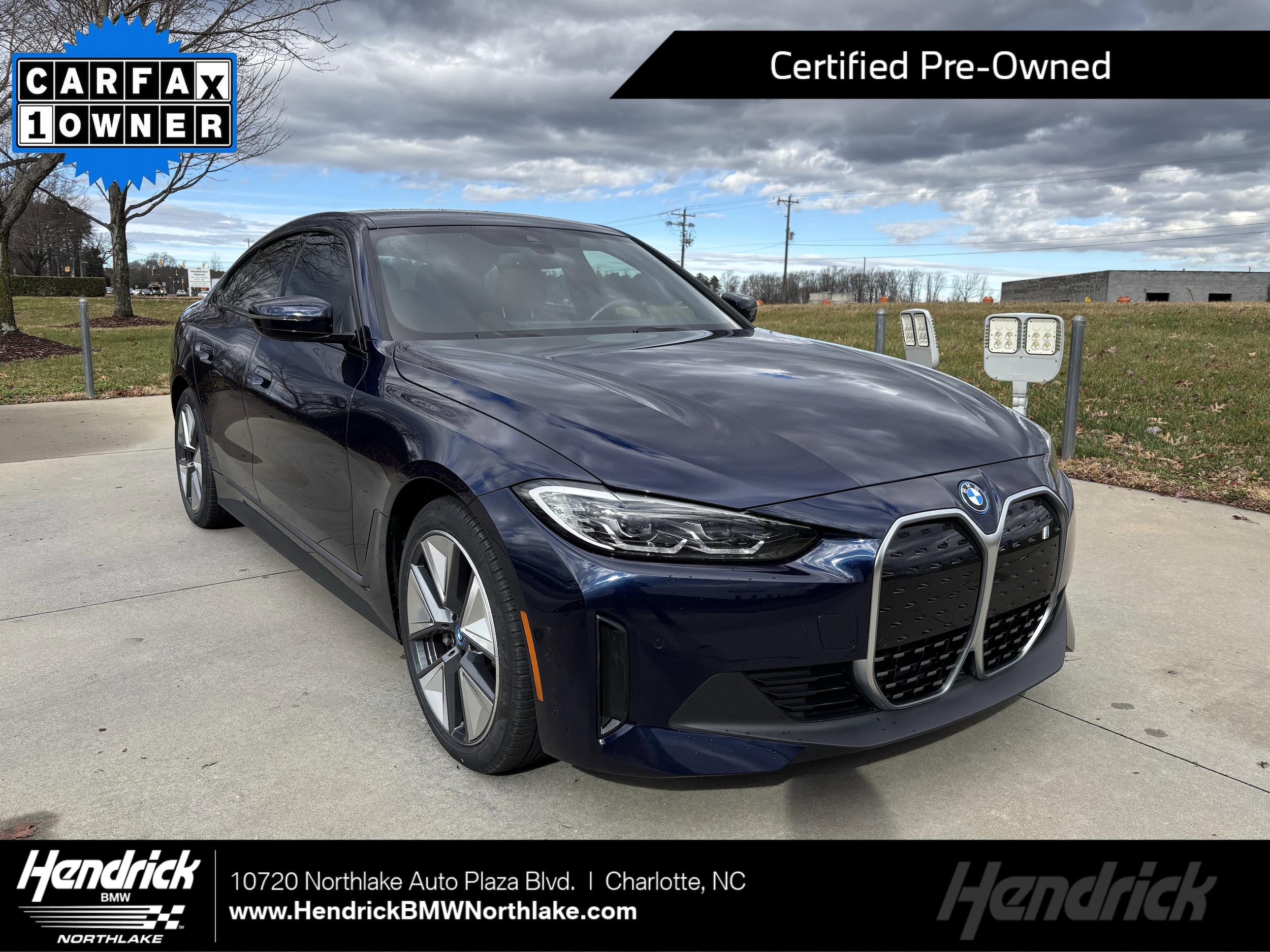 2023 BMW i4 40's photo